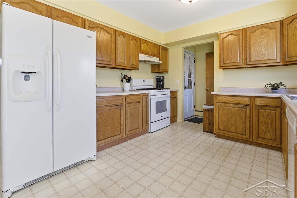 1645 Seminole Lane, Saginaw, MI 48638 — Photo 9
