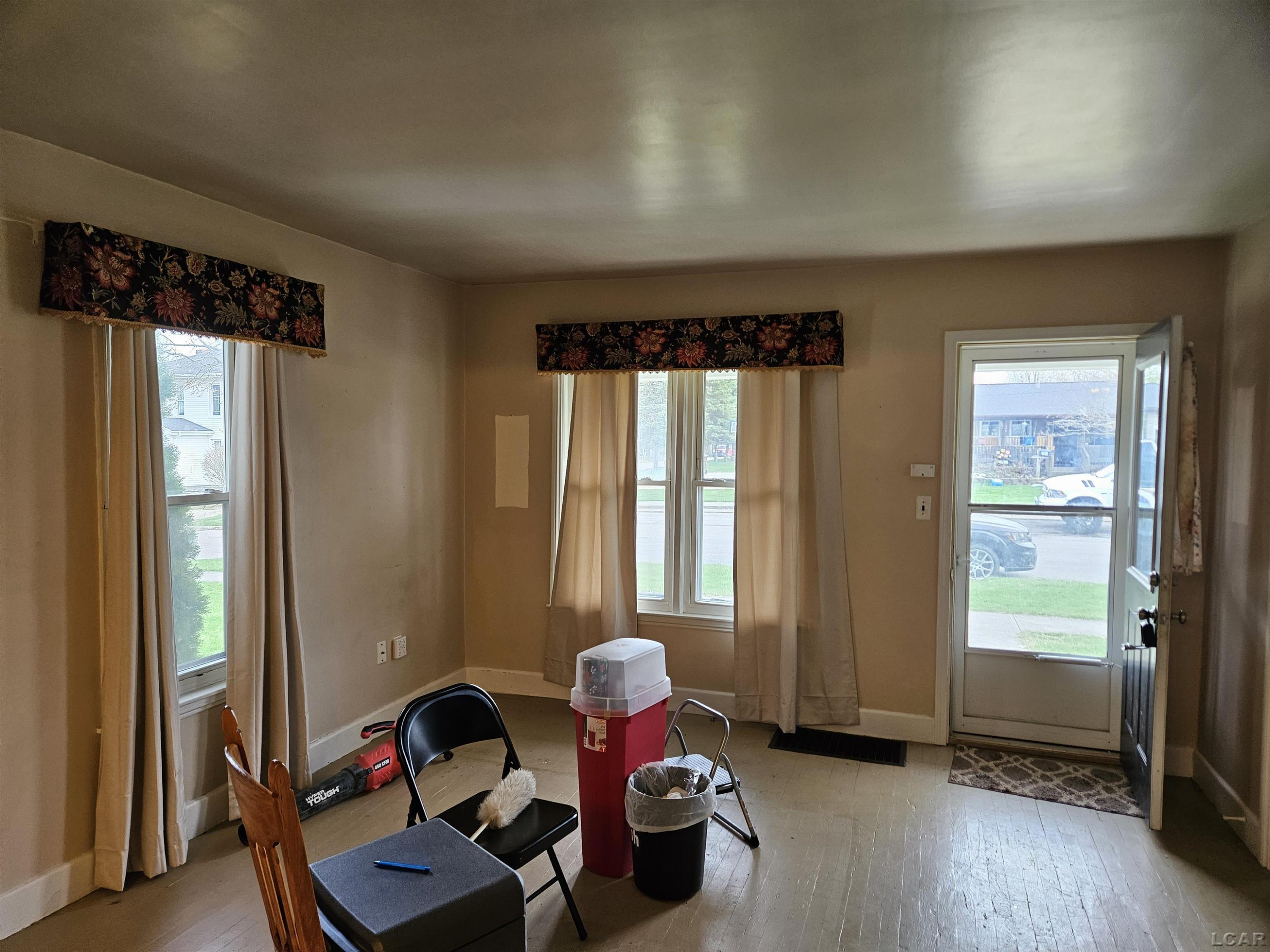 302 Washington Street, Hudson, MI 49247 — Photo 5