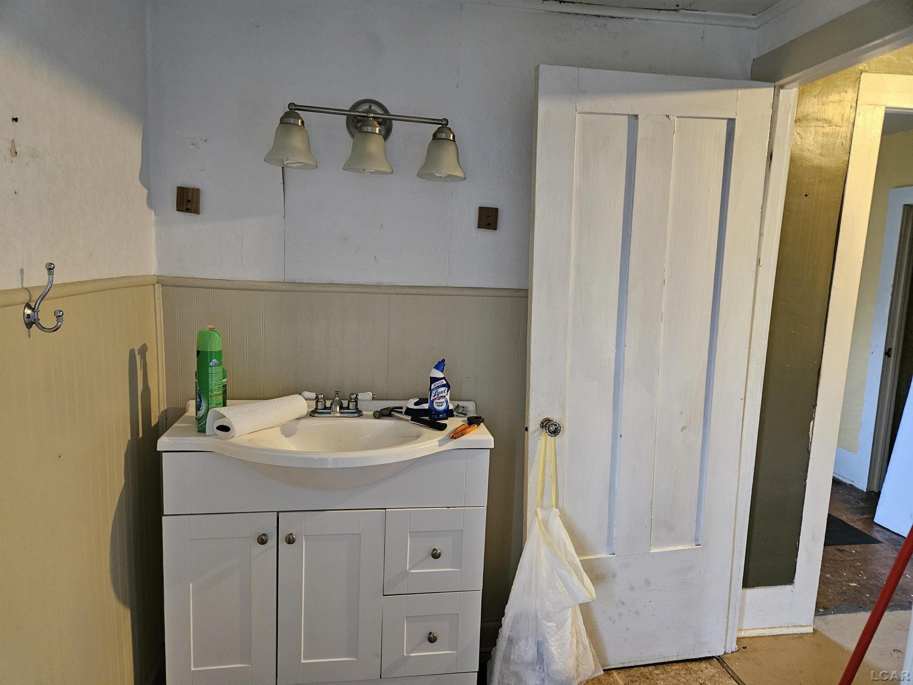 302 Washington Street, Hudson, MI 49247 — Photo 15