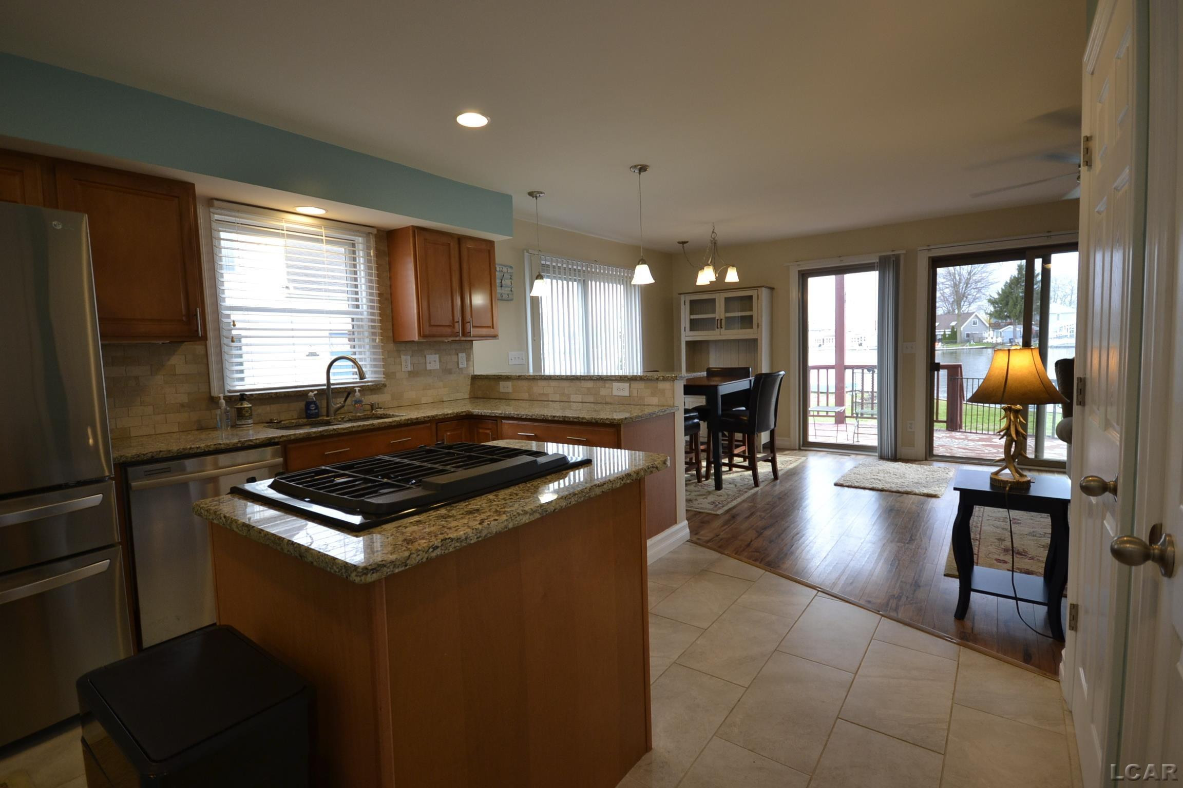 11320 W Ferndale Drive, Manitou Beach, MI 49253 — Photo 4