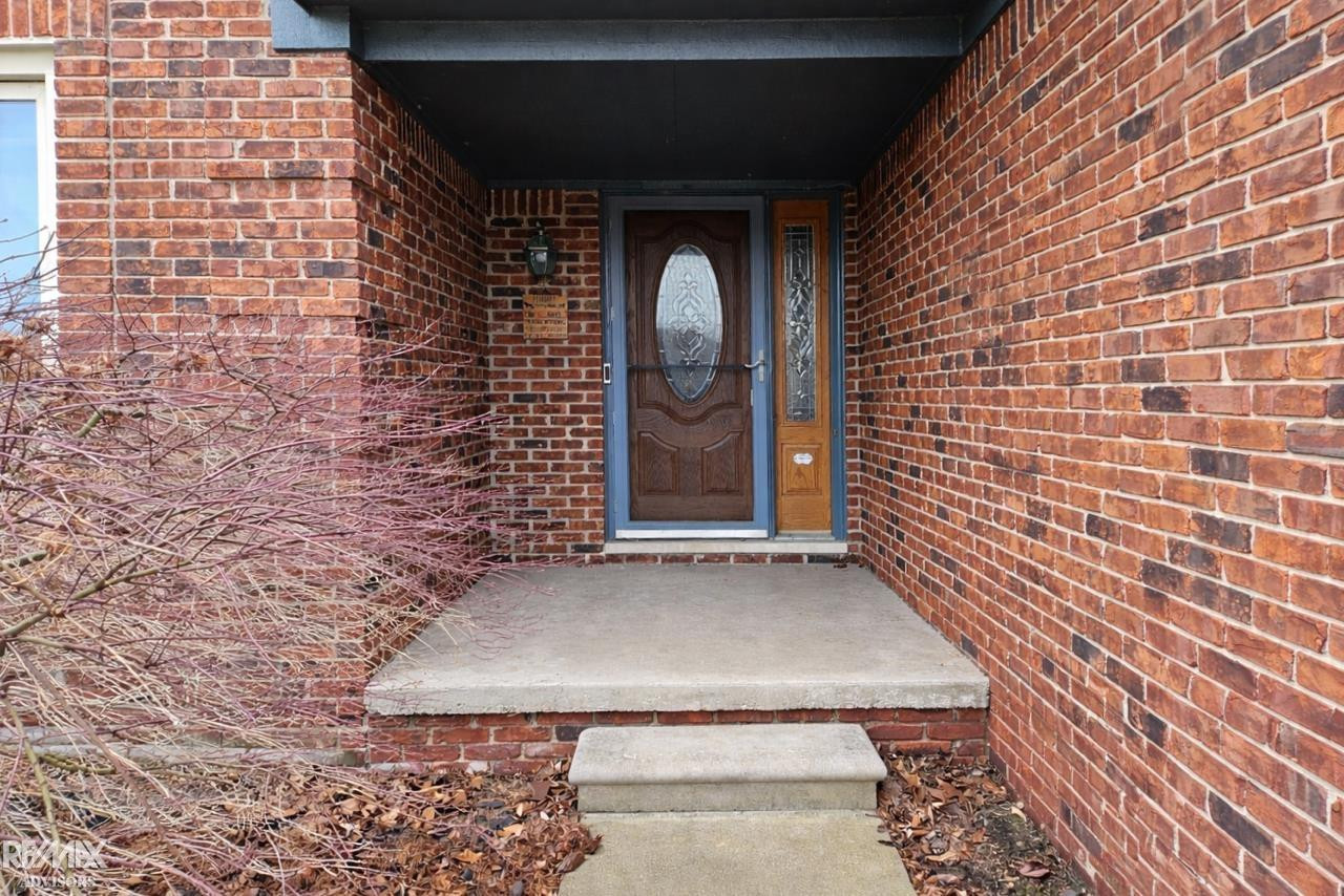 30868 Thistle Avenue, Chesterfield, MI — Photo 3
