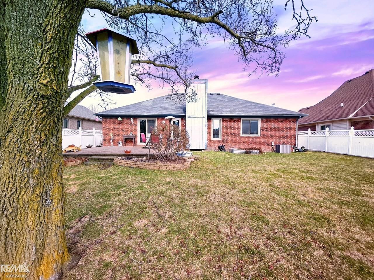 30868 Thistle Avenue, Chesterfield, MI — Photo 31