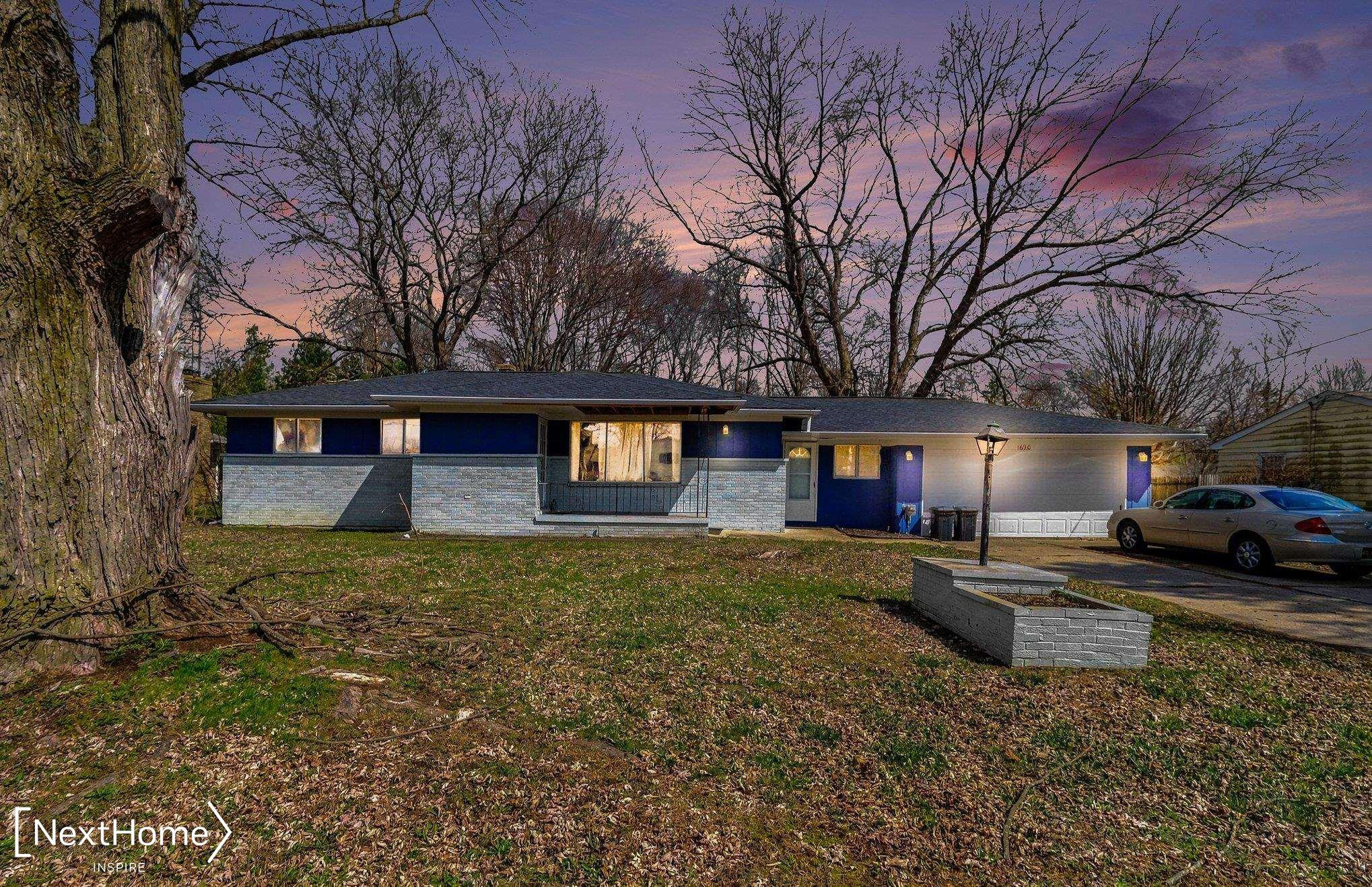 1690 McAlpine Drive, Mount Morris, MI 48458 — front exterior