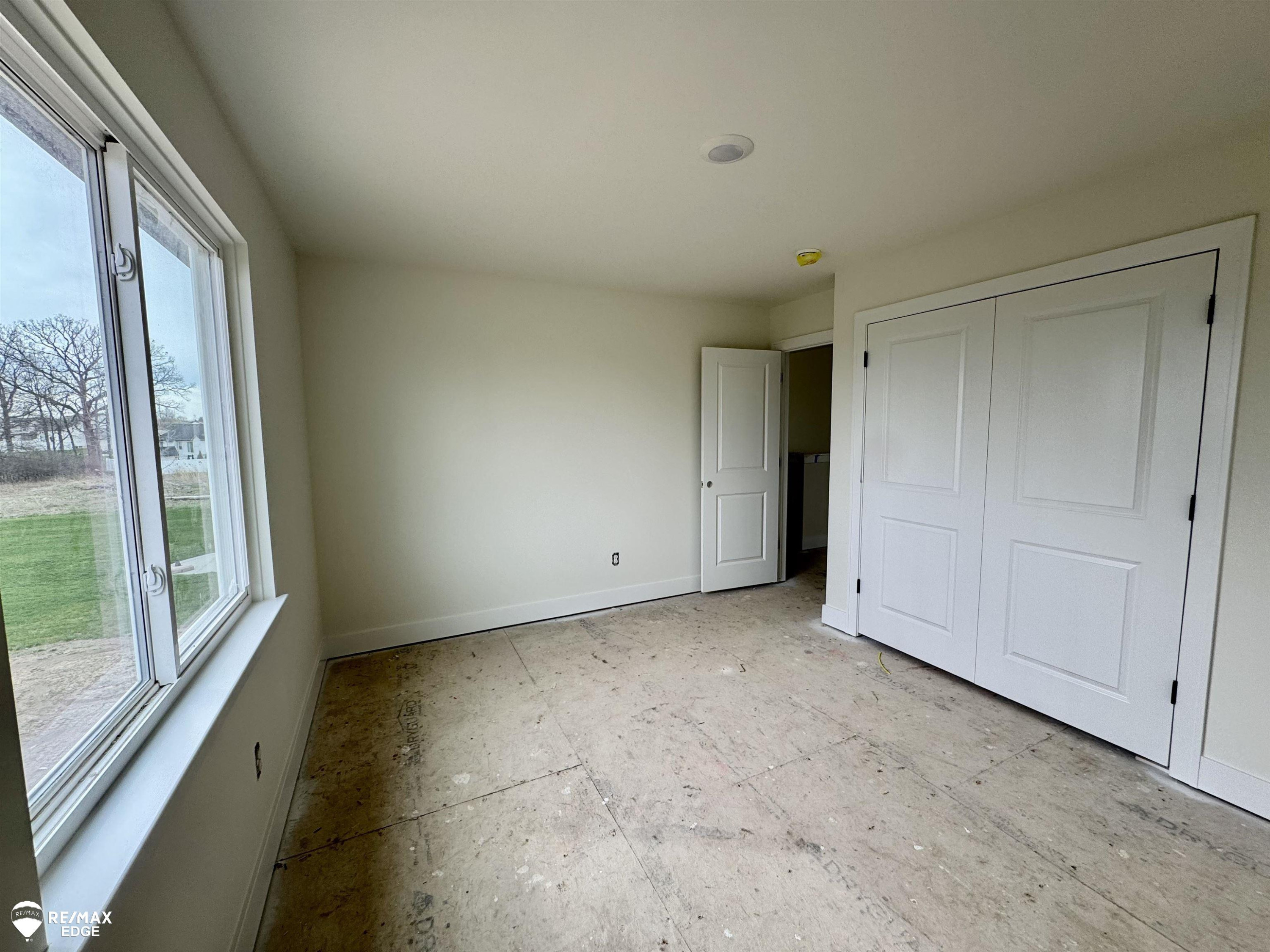 8018 Bradbury Lane, Grand Blanc, MI 48439 — Photo 13
