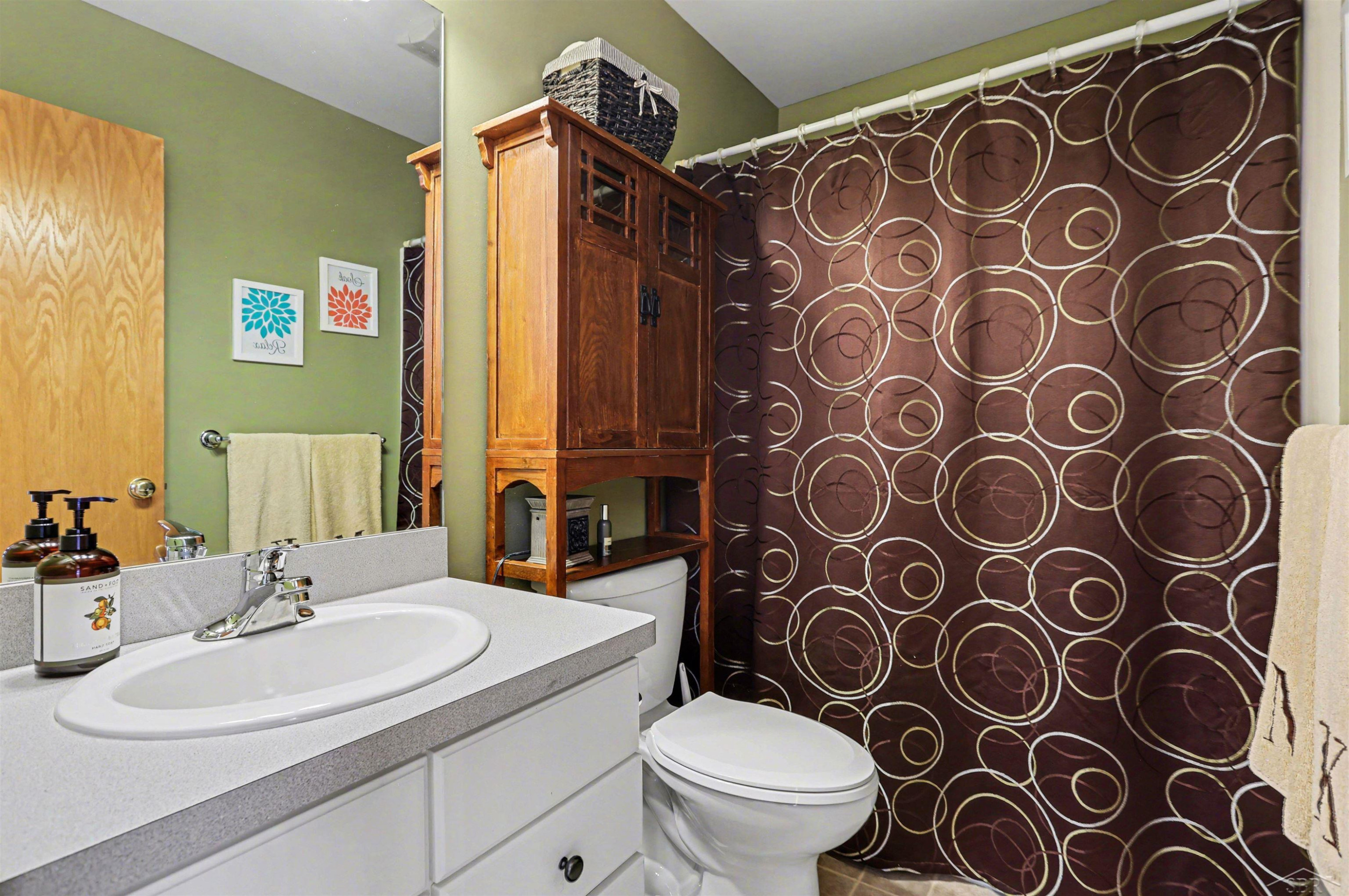 8782 Valleyview Court, Saginaw, MI 48609 — Photo 19