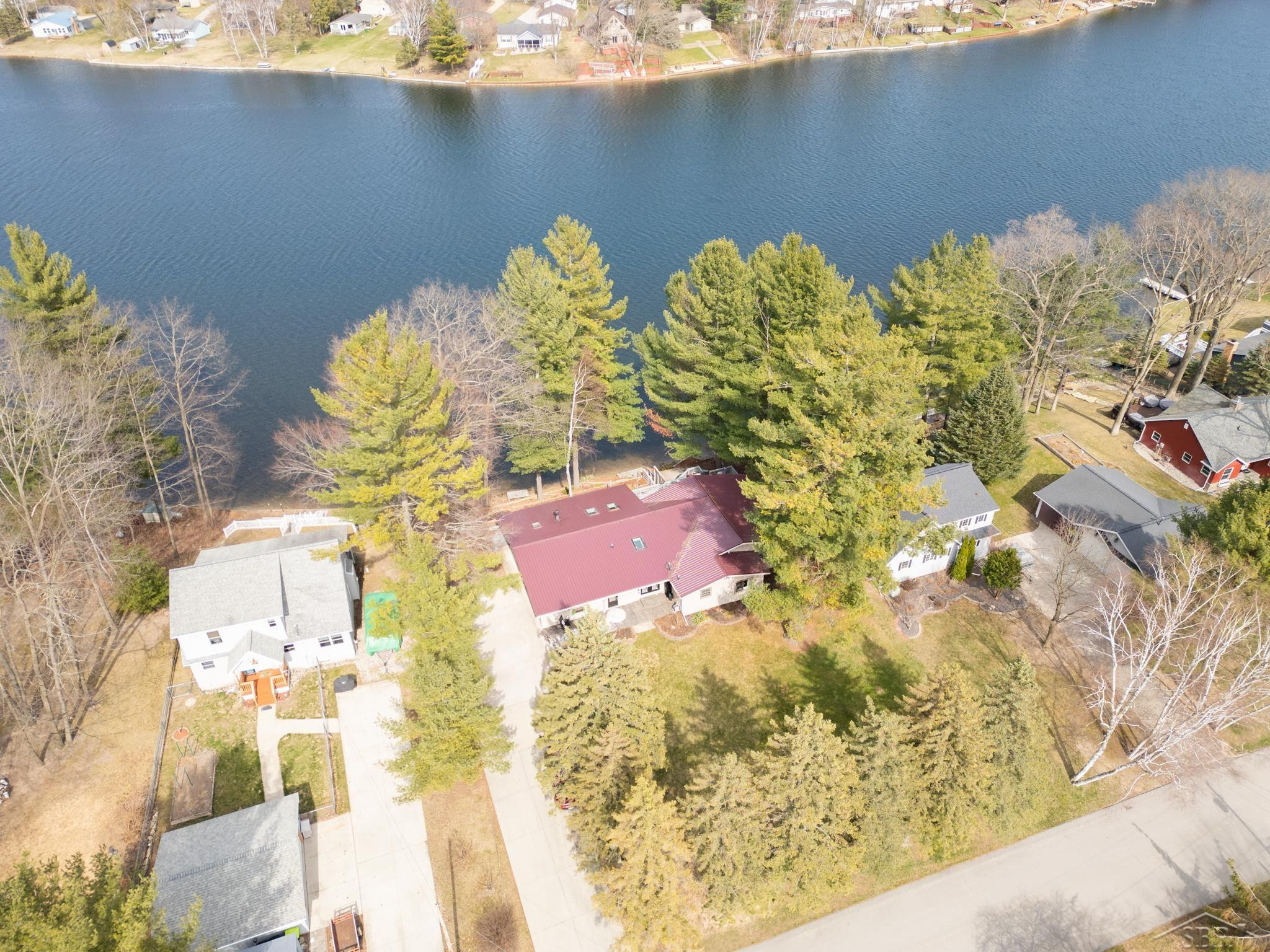 7841 Peninsular Drive, Farwell, MI 48622 — Photo 35