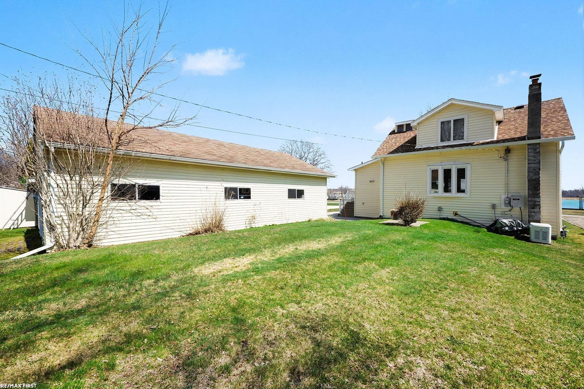 3292 South Channel Drive, MI 48028 — Photo 23