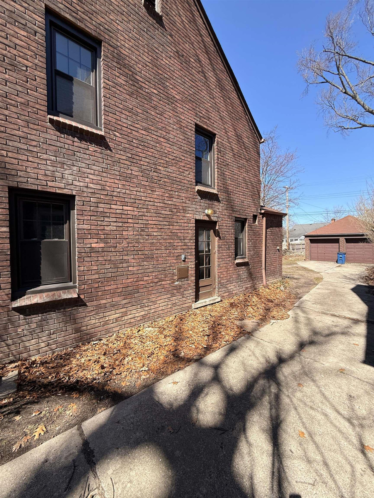 2554 Woodstock Drive, Highland Park, MI 48203 — Photo 3