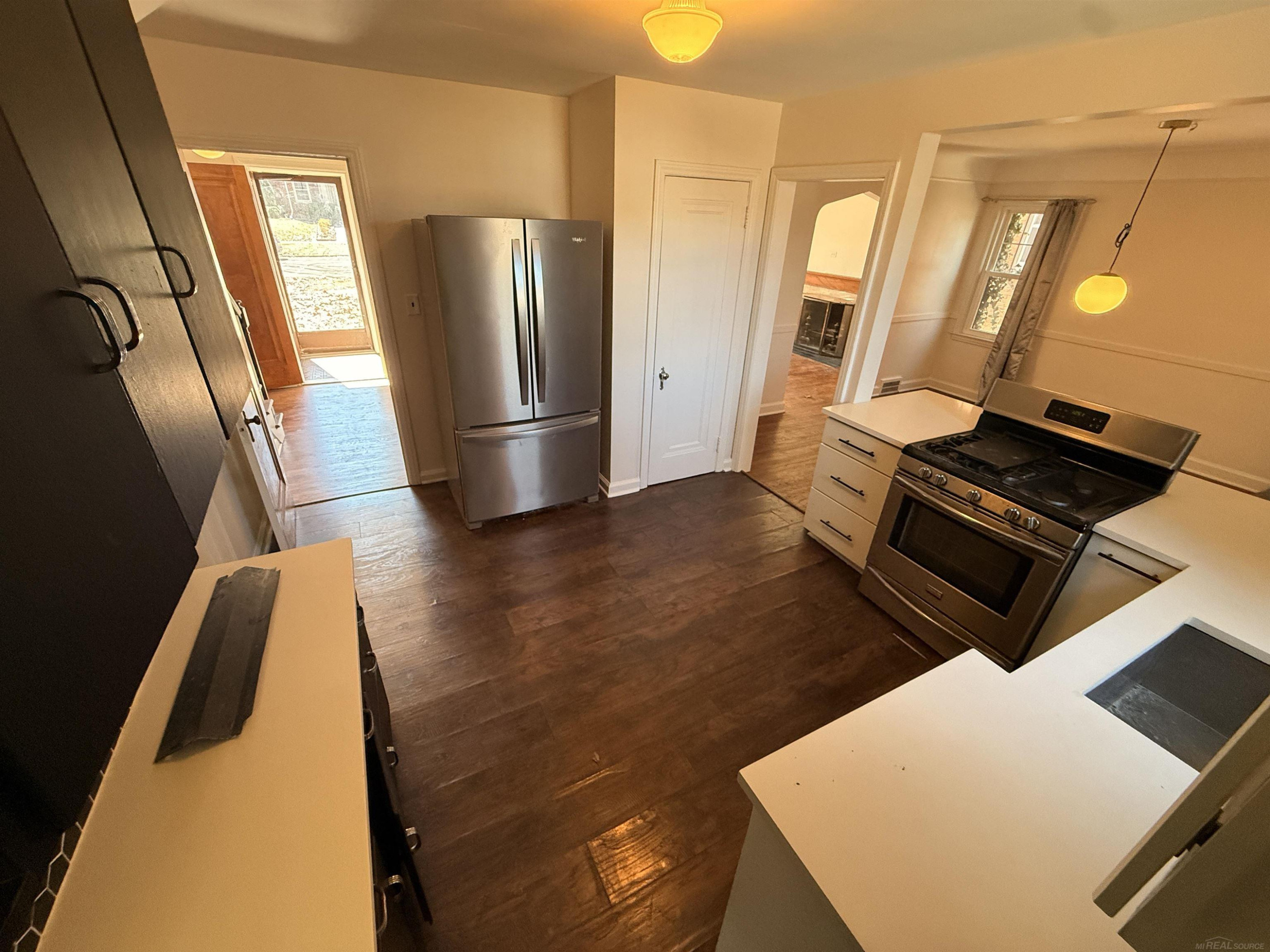 2554 Woodstock Drive, Highland Park, MI 48203 — Photo 12