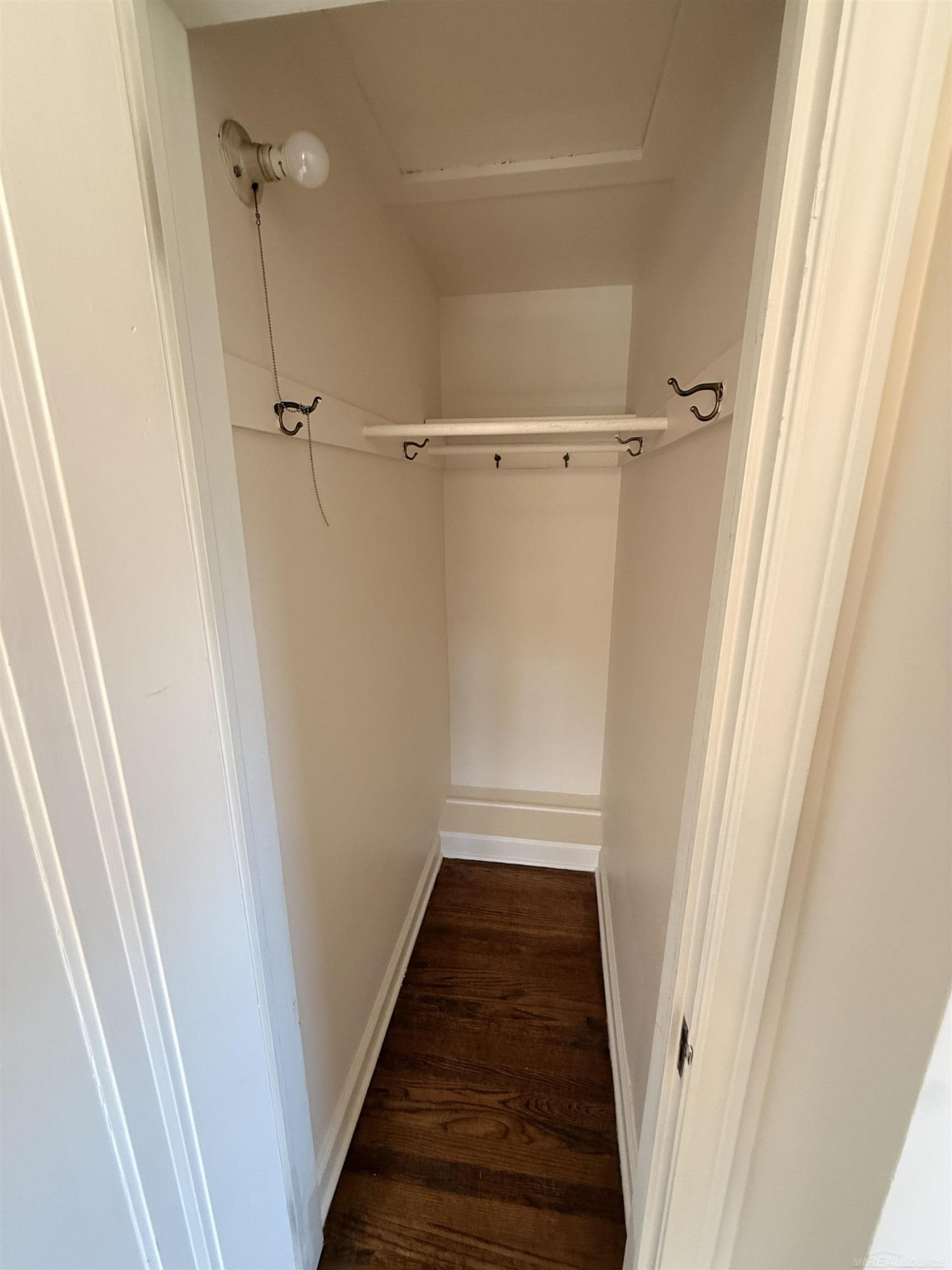 2554 Woodstock Drive, Highland Park, MI 48203 — Photo 18