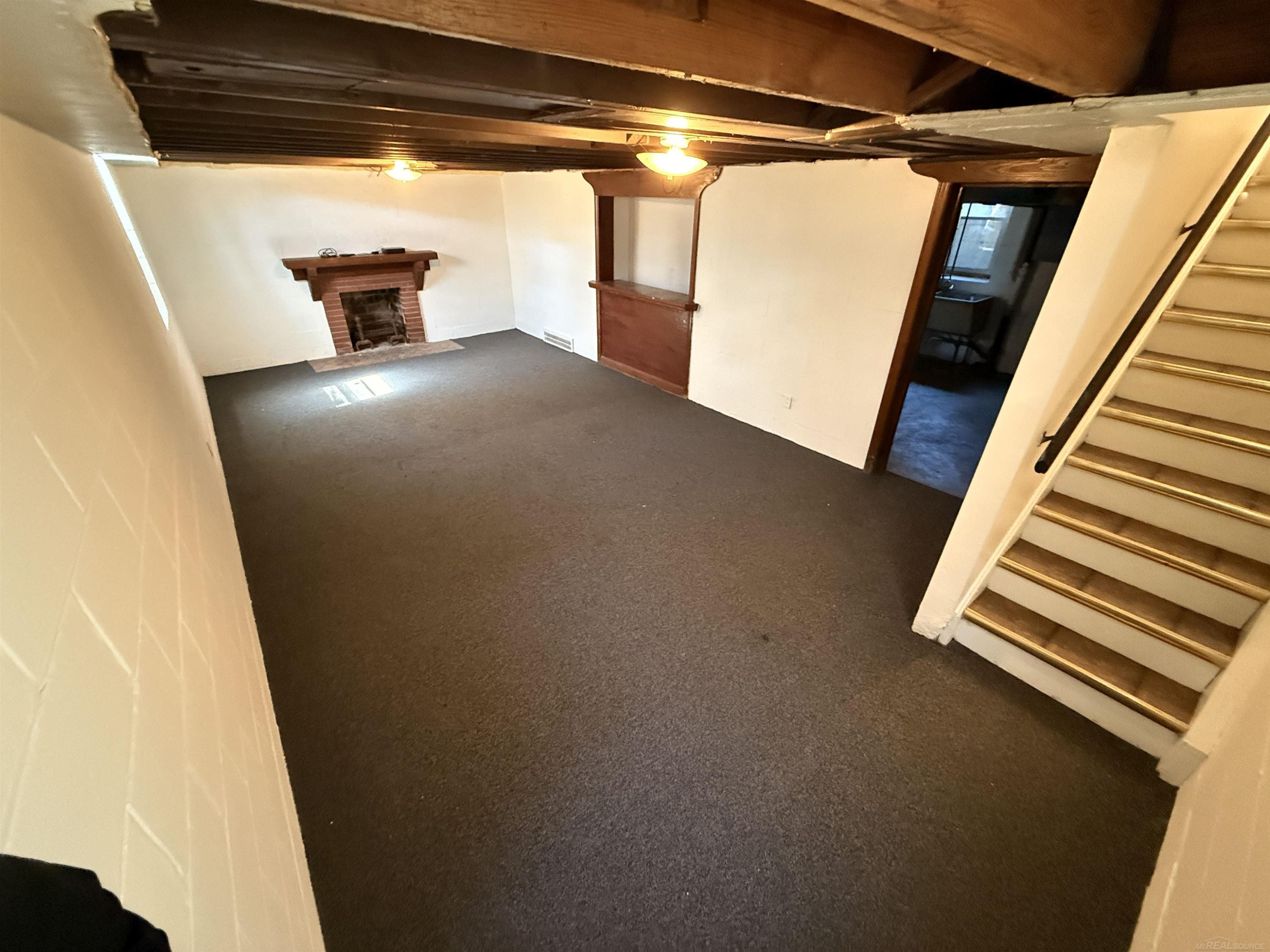2554 Woodstock Drive, Highland Park, MI 48203 — Photo 25