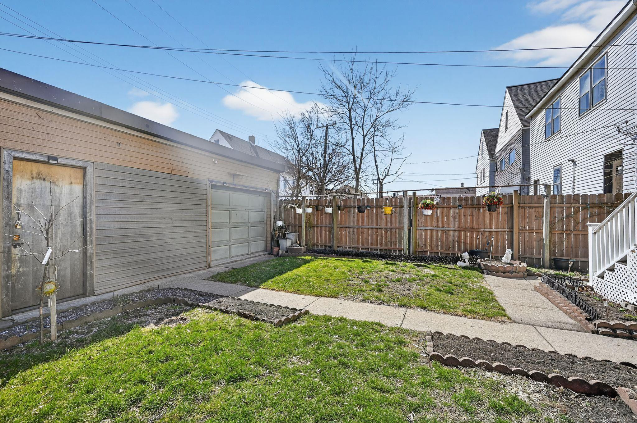 3034 Evaline Street, Hamtramck, MI 48212 — Photo 7