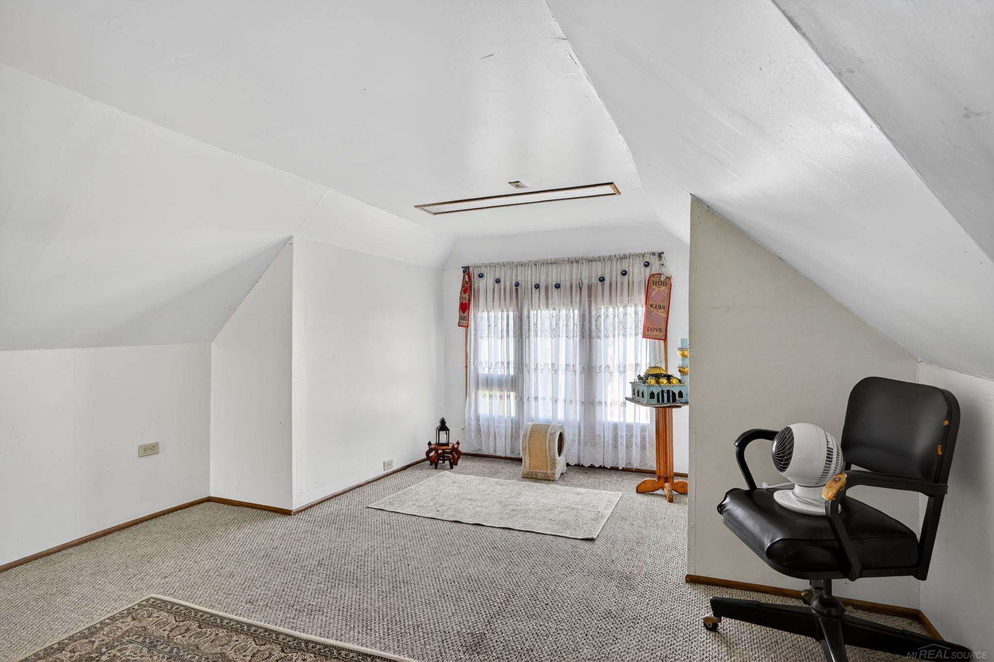 3034 Evaline Street, Hamtramck, MI 48212 — Photo 34