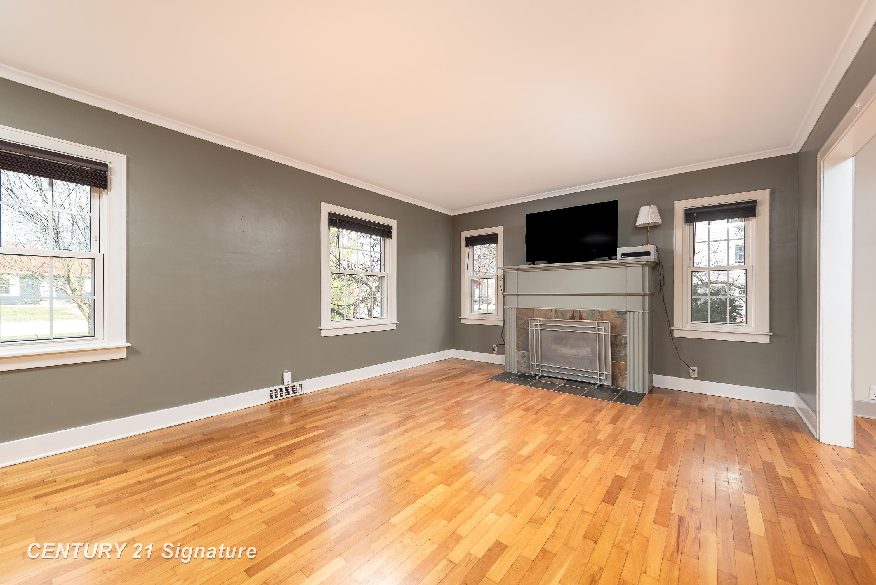 823 W Superior Street, Alma, MI 48801 — Photo 5