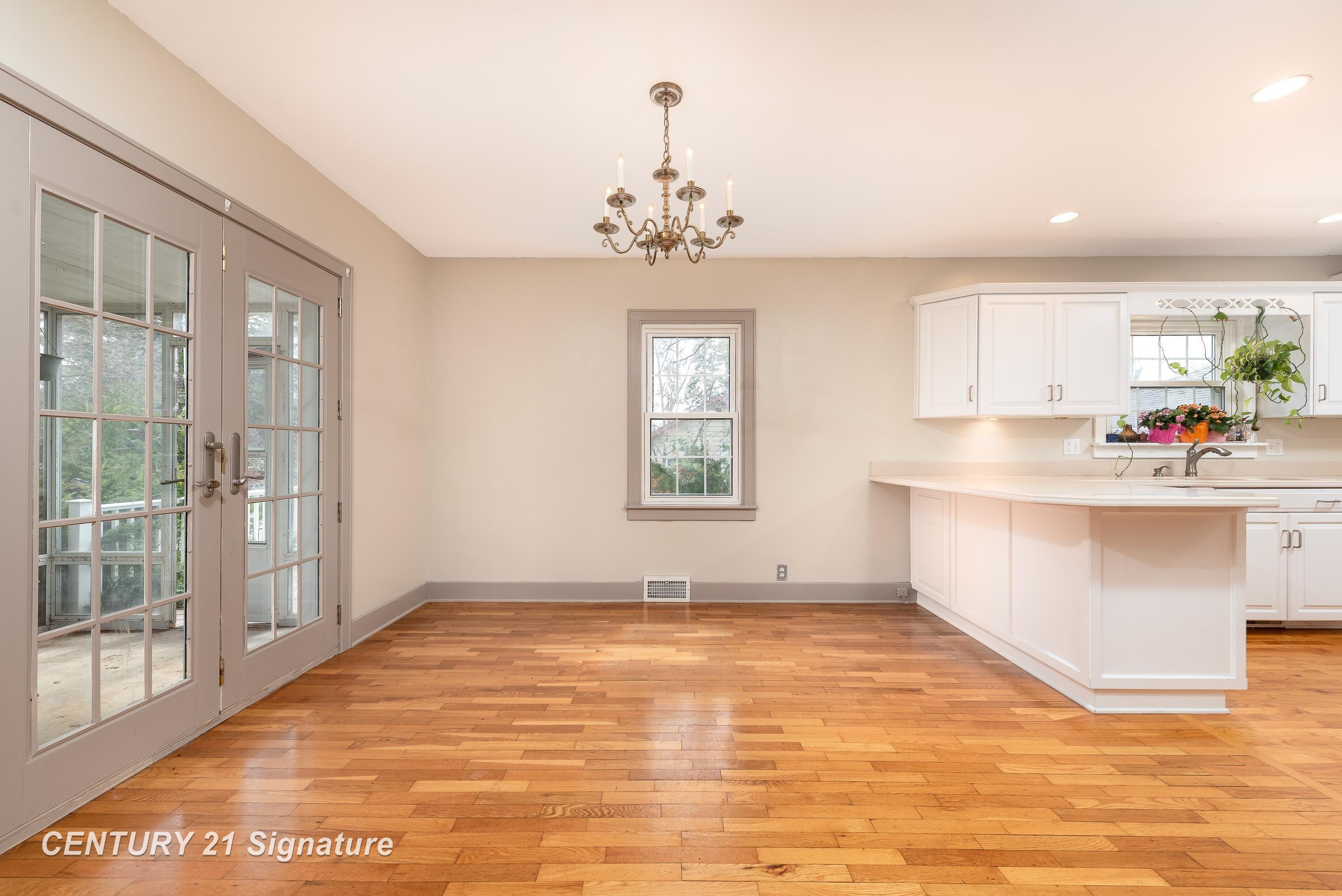 823 W Superior Street, Alma, MI 48801 — Photo 9