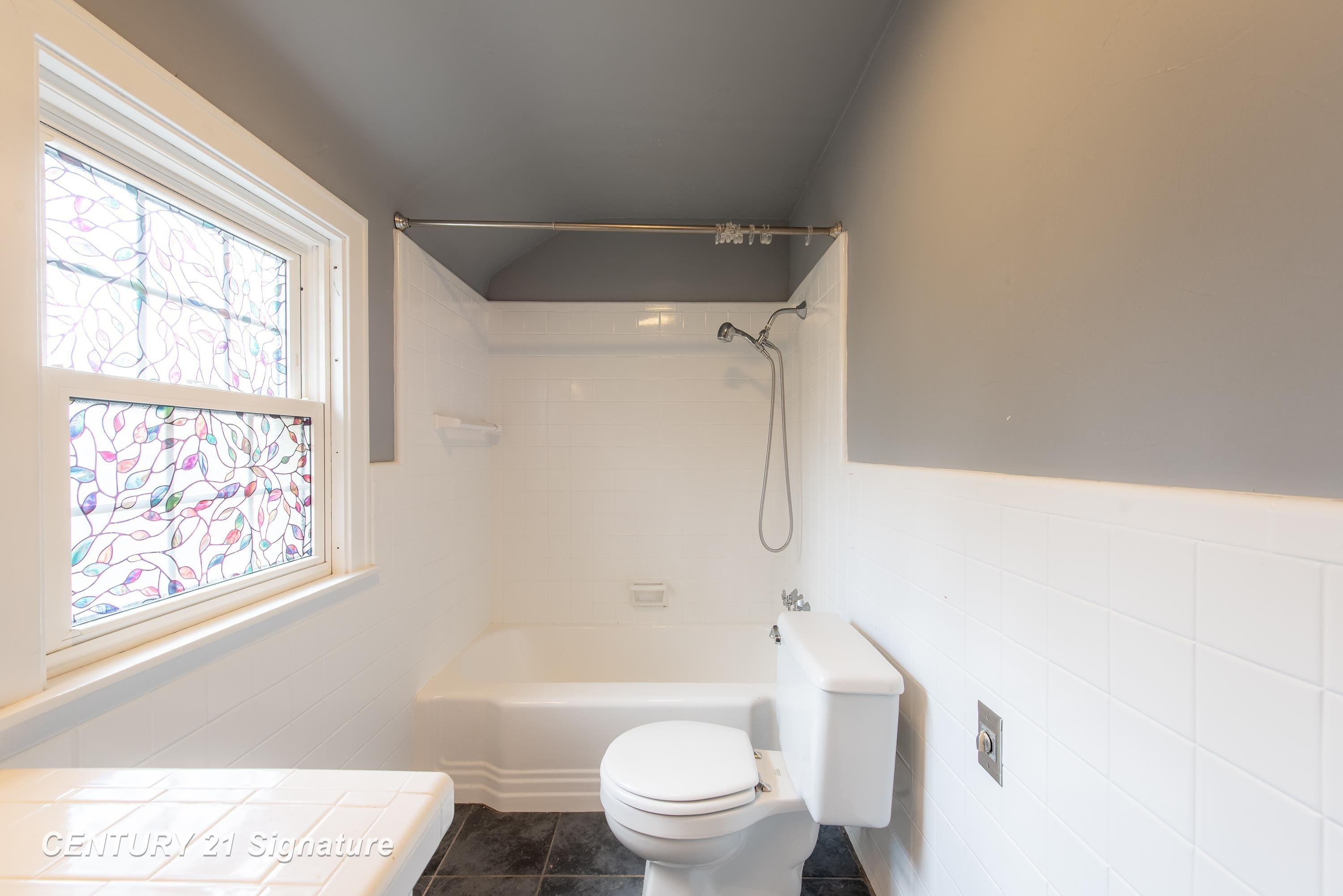 823 W Superior Street, Alma, MI 48801 — Photo 24