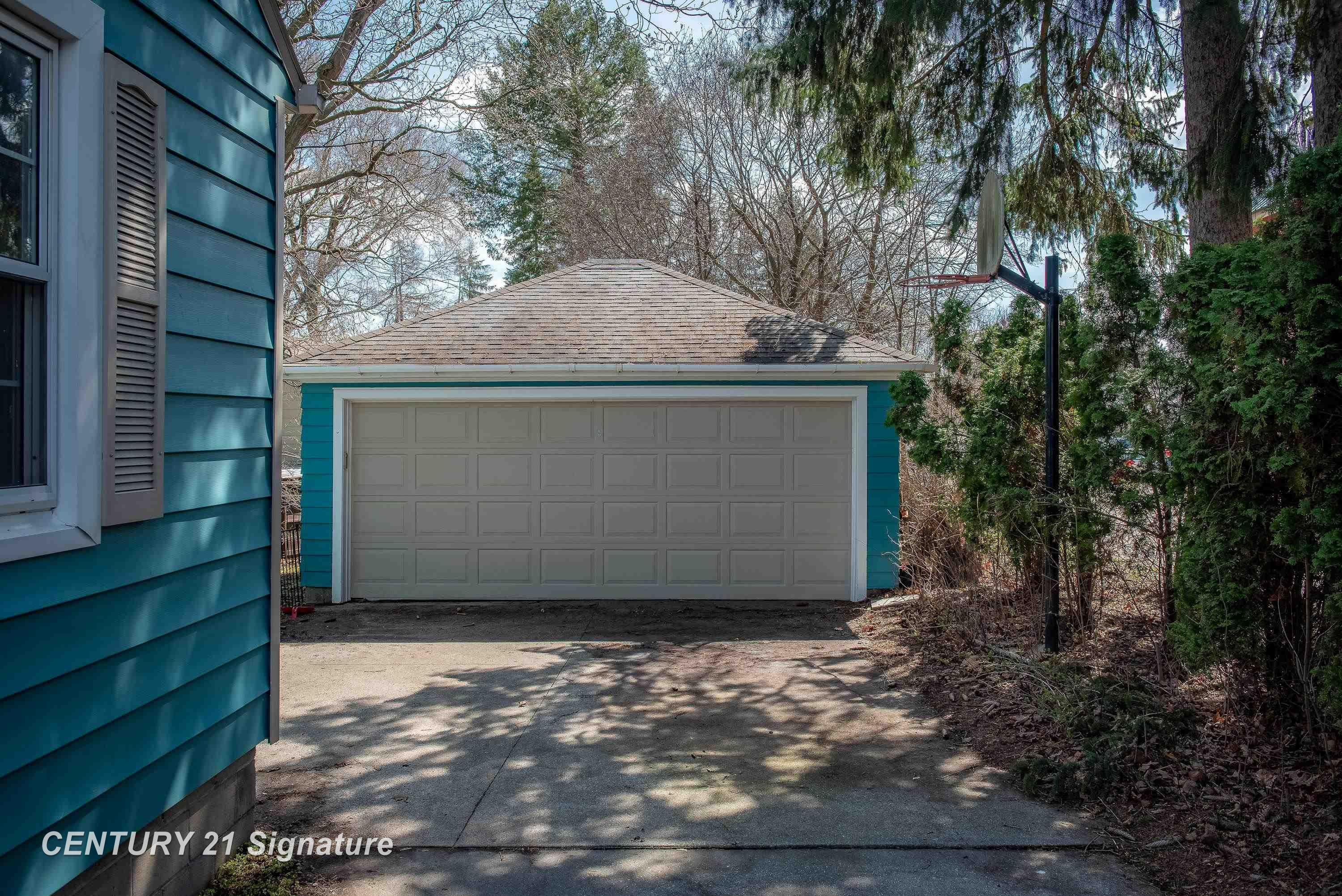 823 W Superior Street, Alma, MI 48801 — Photo 34