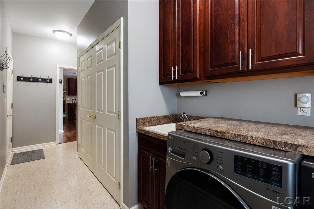 13000 Riviera Court, South Lyon, MI 48178 — Photo 40