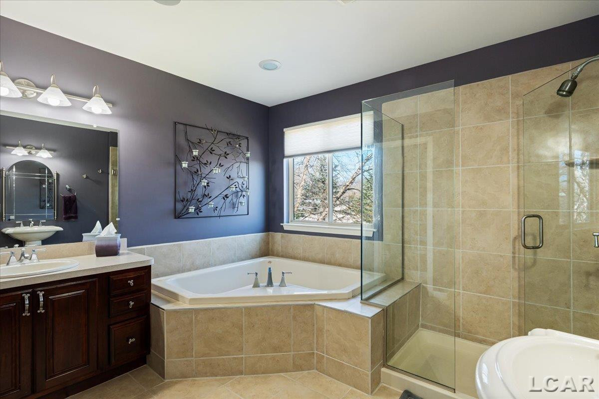 13000 Riviera Court, South Lyon, MI 48178 — Photo 52