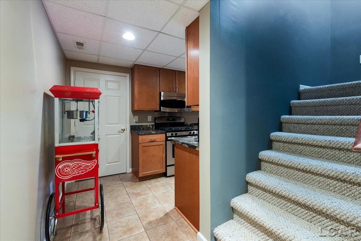 13000 Riviera Court, South Lyon, MI 48178 — Photo 62