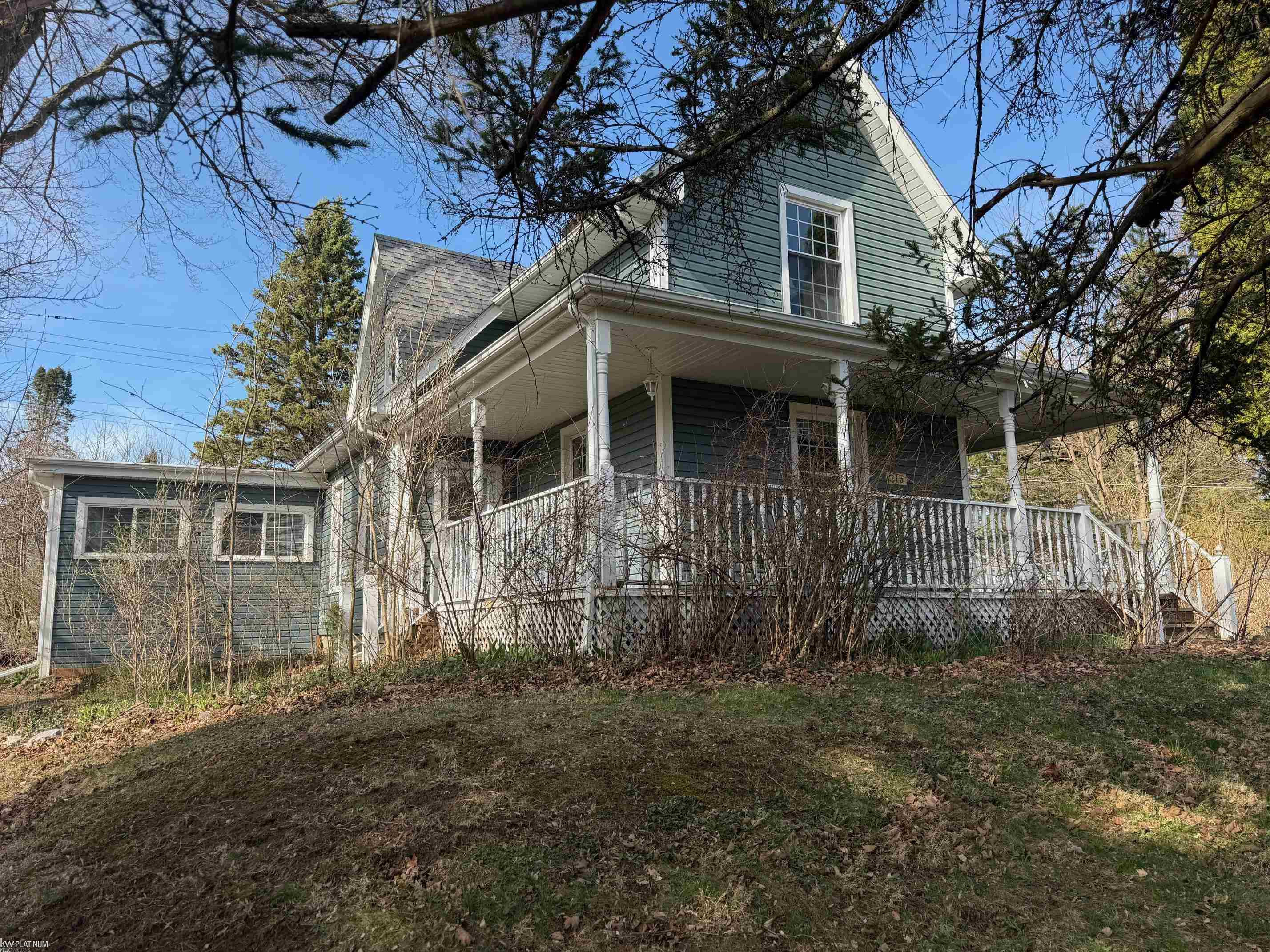 215 North Street, Yale, MI 48097 — front exterior