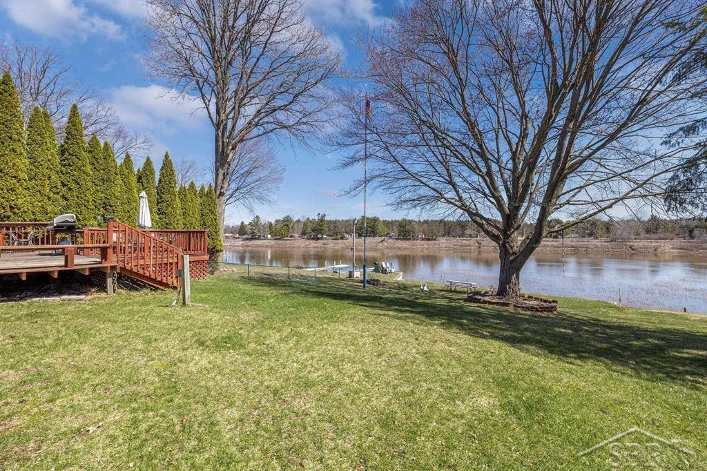 5307 Oakridge Drive, Beaverton, MI 48612 — Photo 9