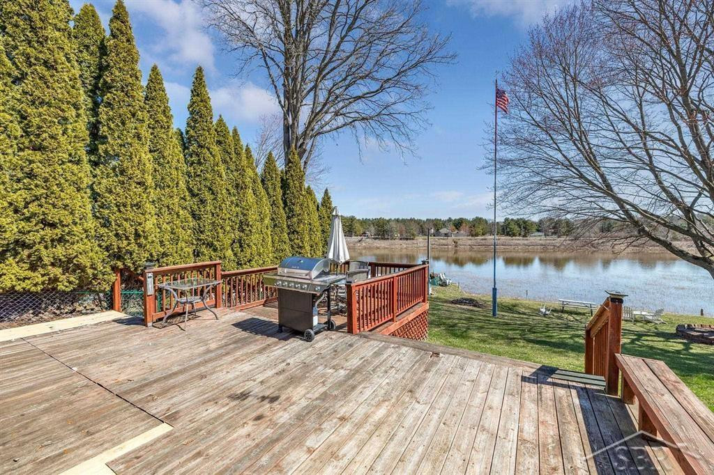 5307 Oakridge Drive, Beaverton, MI 48612 — Photo 10