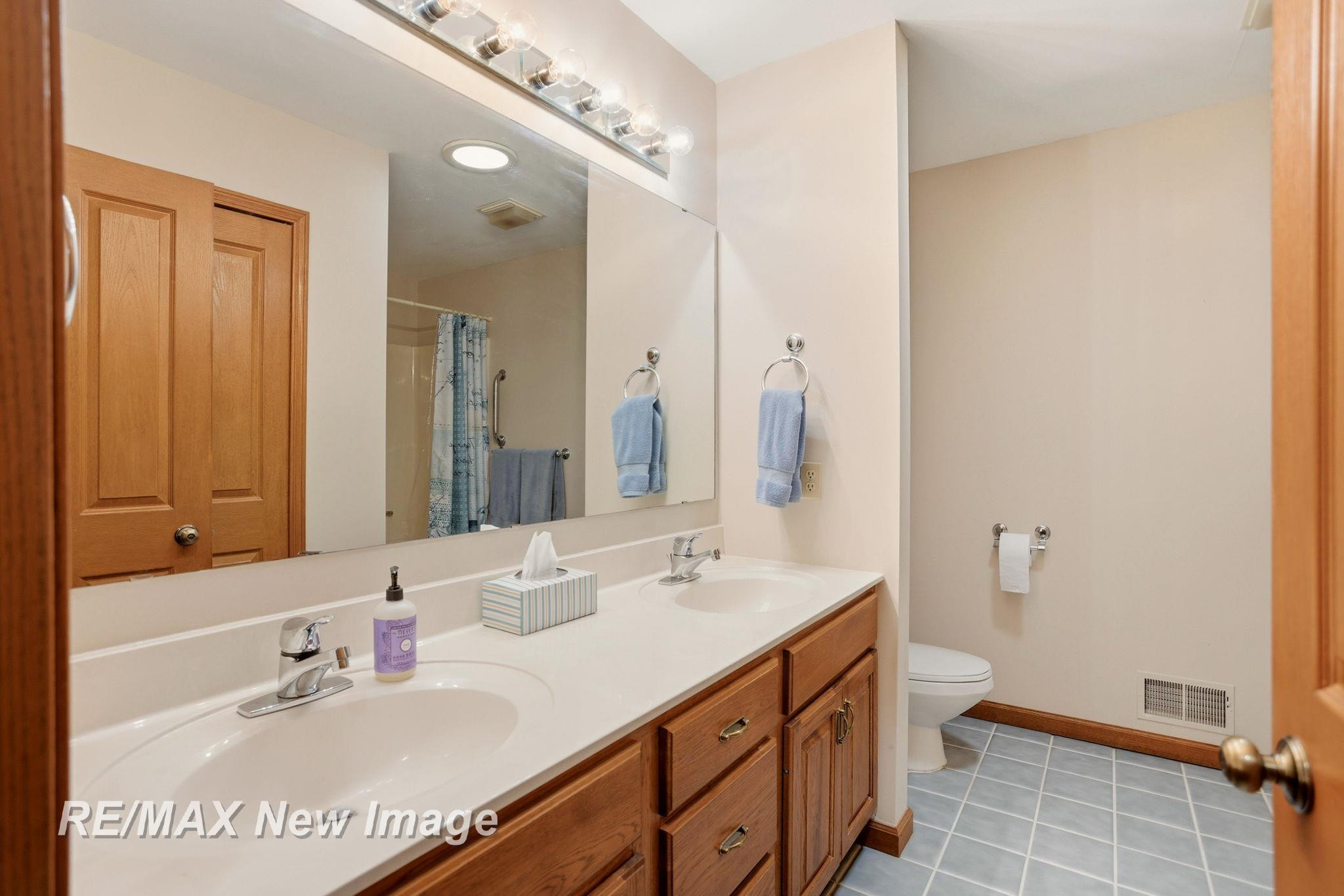 353 Colorado Ridge, Hemlock, MI 48626 — Photo 27