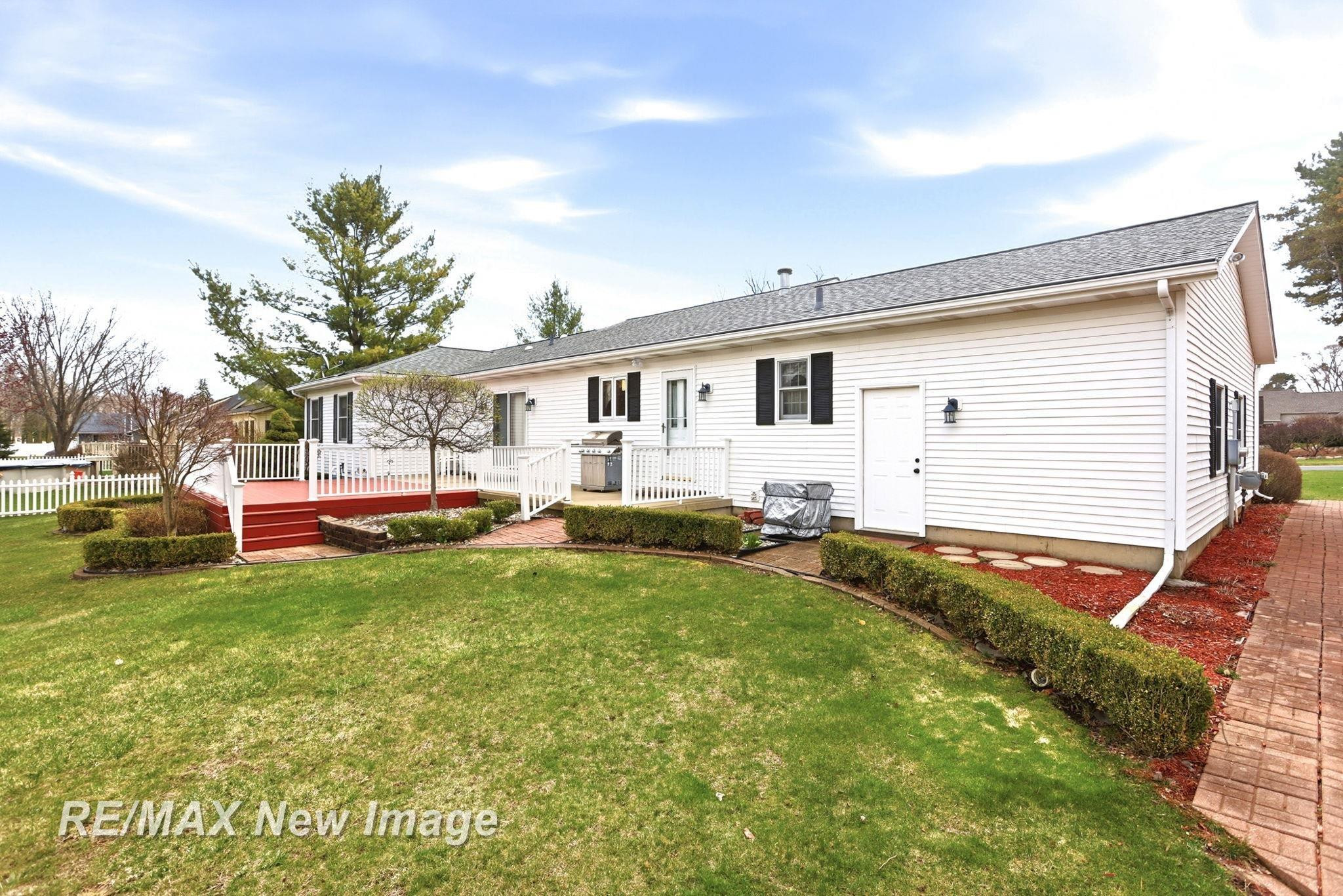 353 Colorado Ridge, Hemlock, MI 48626 — Photo 43