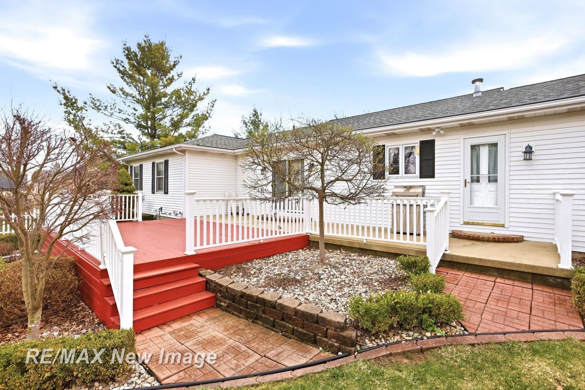 353 Colorado Ridge, Hemlock, MI 48626 — Photo 45