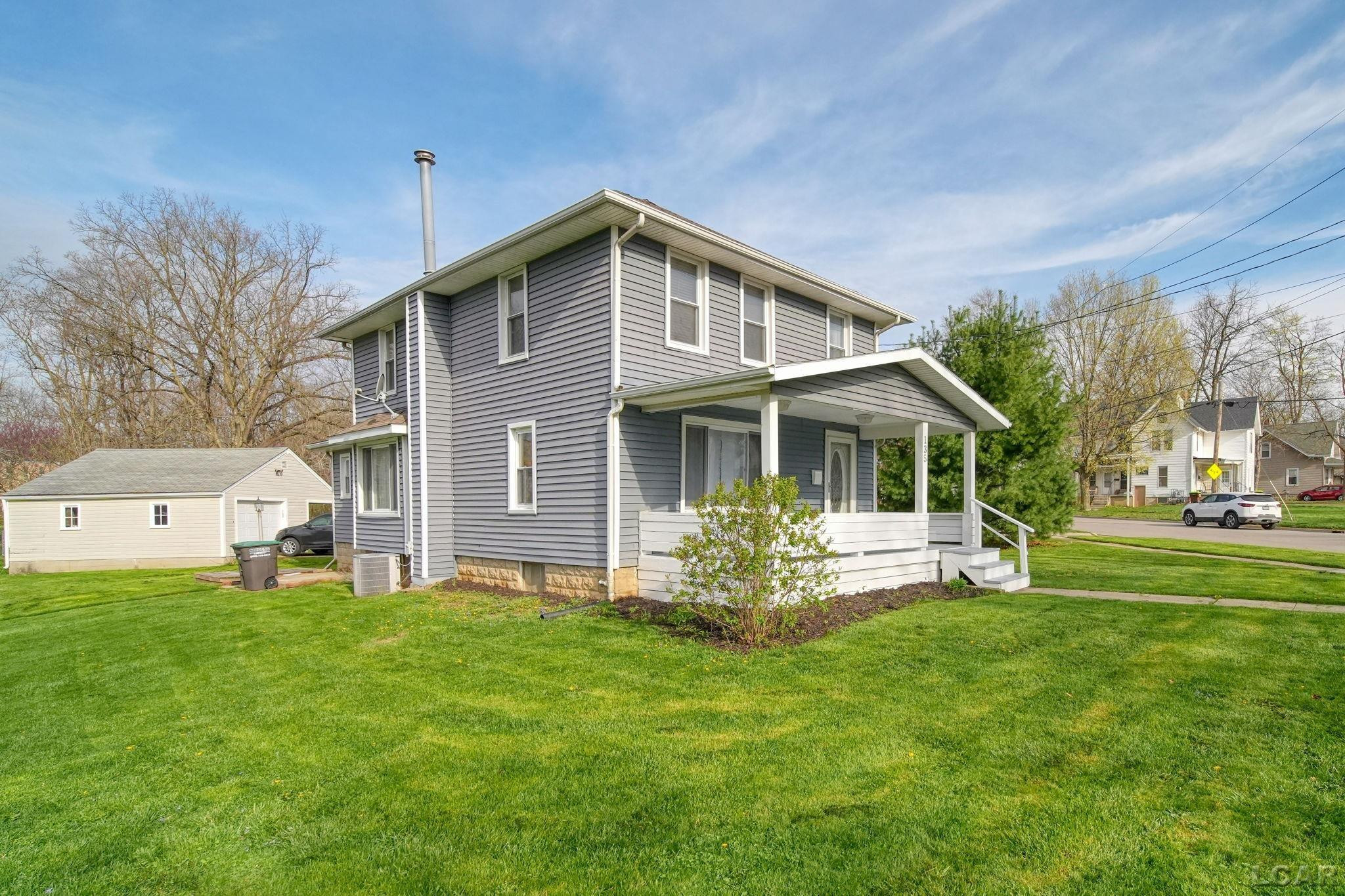 135 Greenly Street, Adrian, MI 49221 — Photo 2