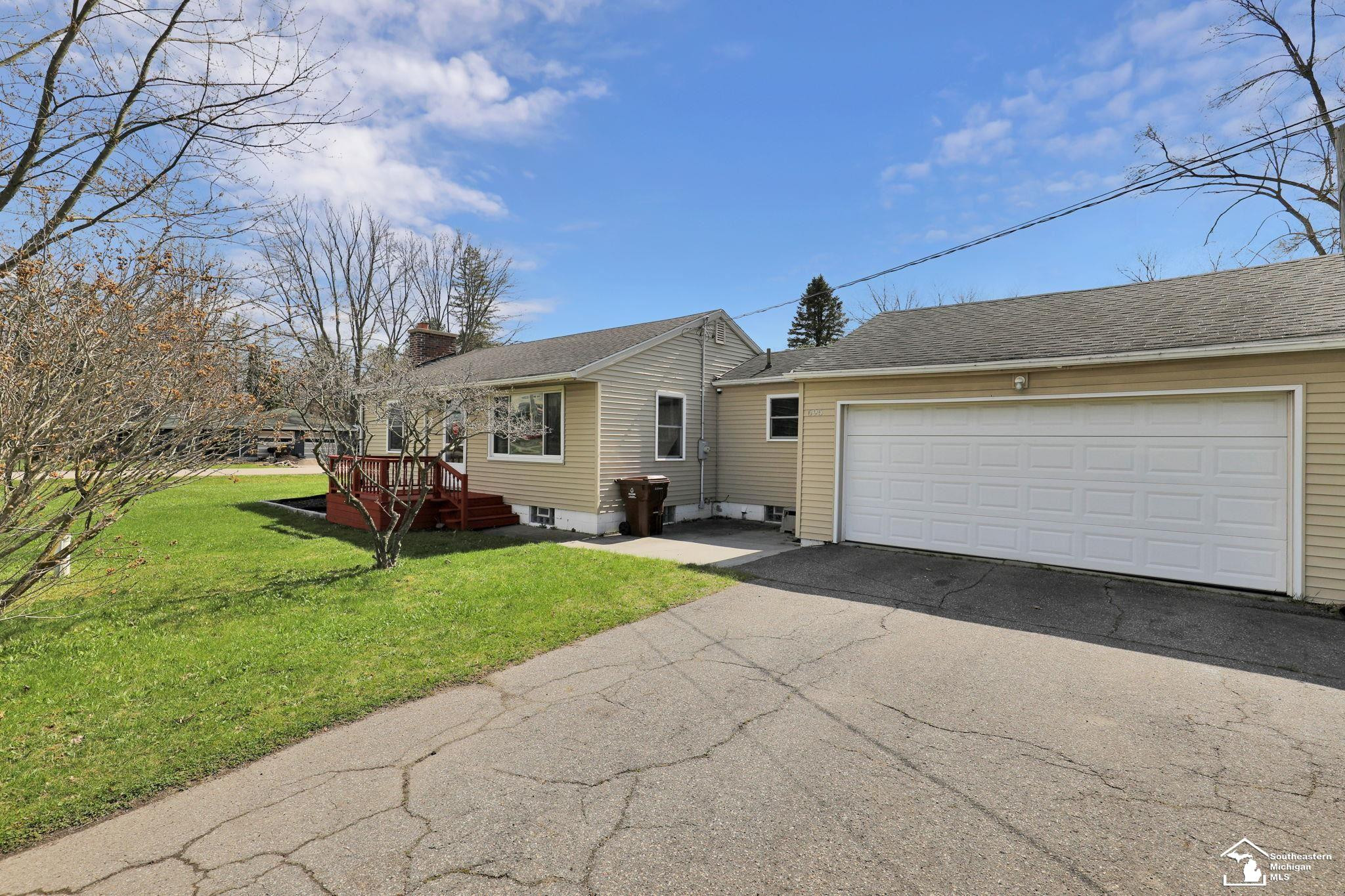 695 N Cedar Street, Mason, MI 48854 — Photo 4