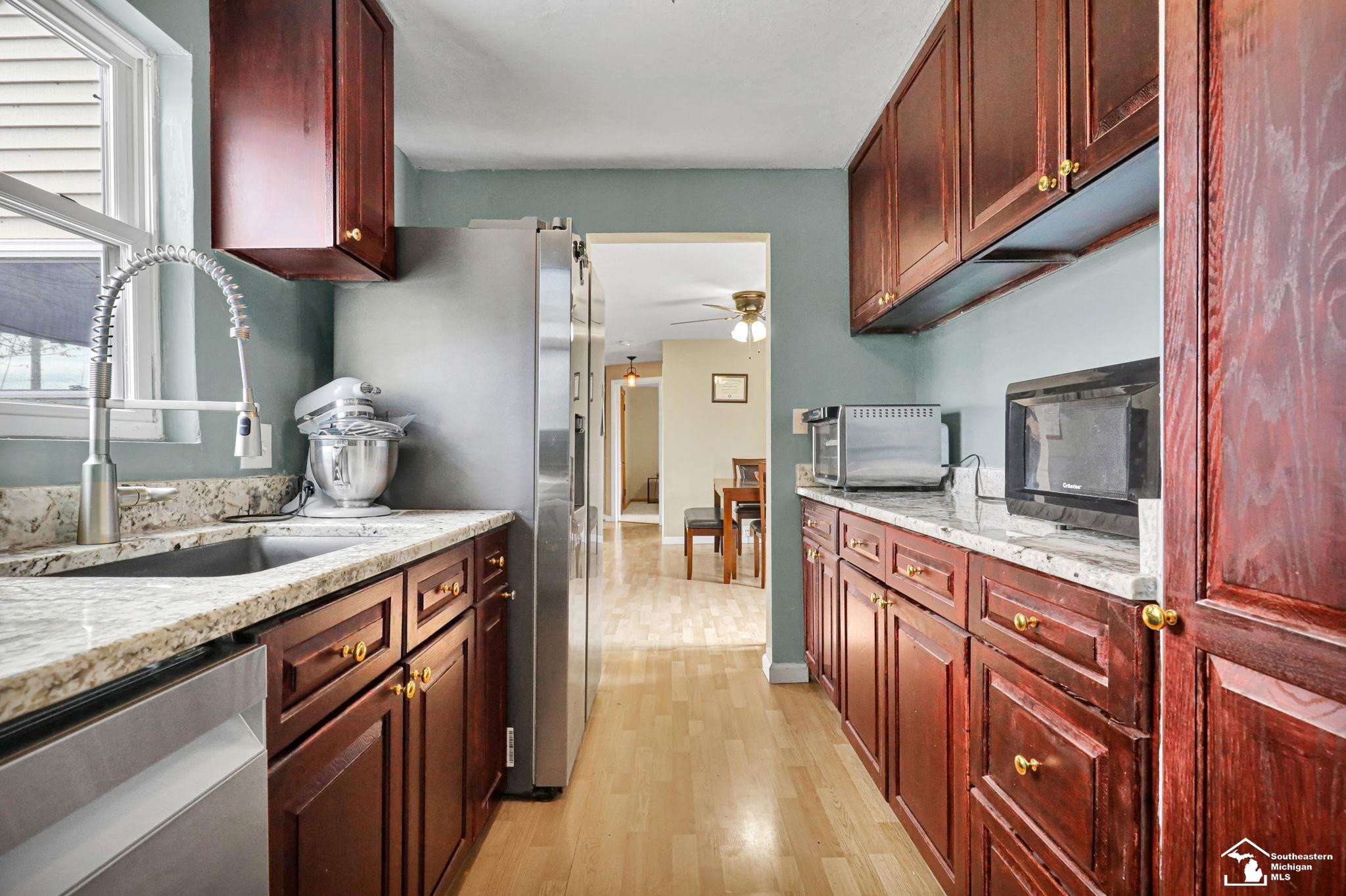 695 N Cedar Street, Mason, MI 48854 — Photo 11