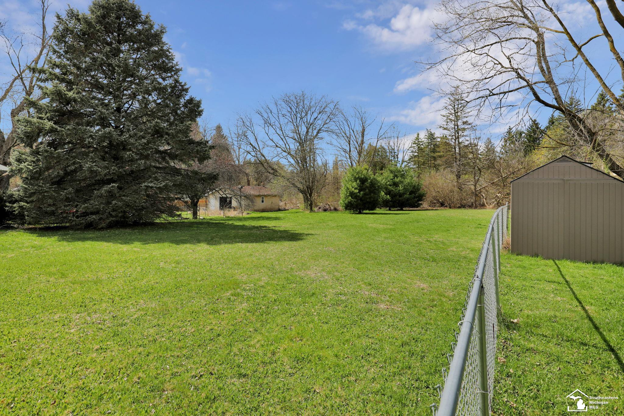 695 N Cedar Street, Mason, MI 48854 — Photo 36