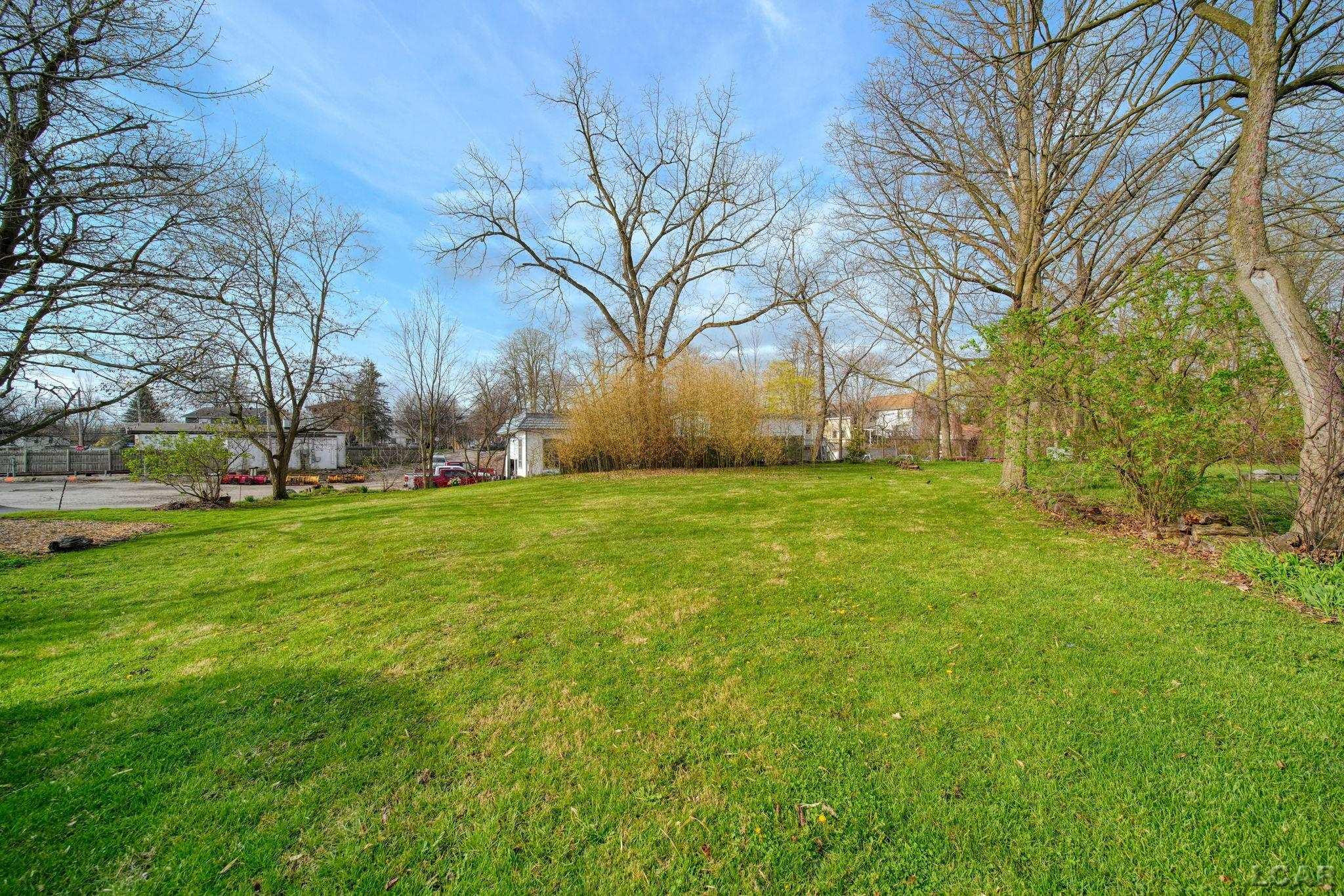 135 Greenly Street, Adrian, MI 49221 — Photo 43