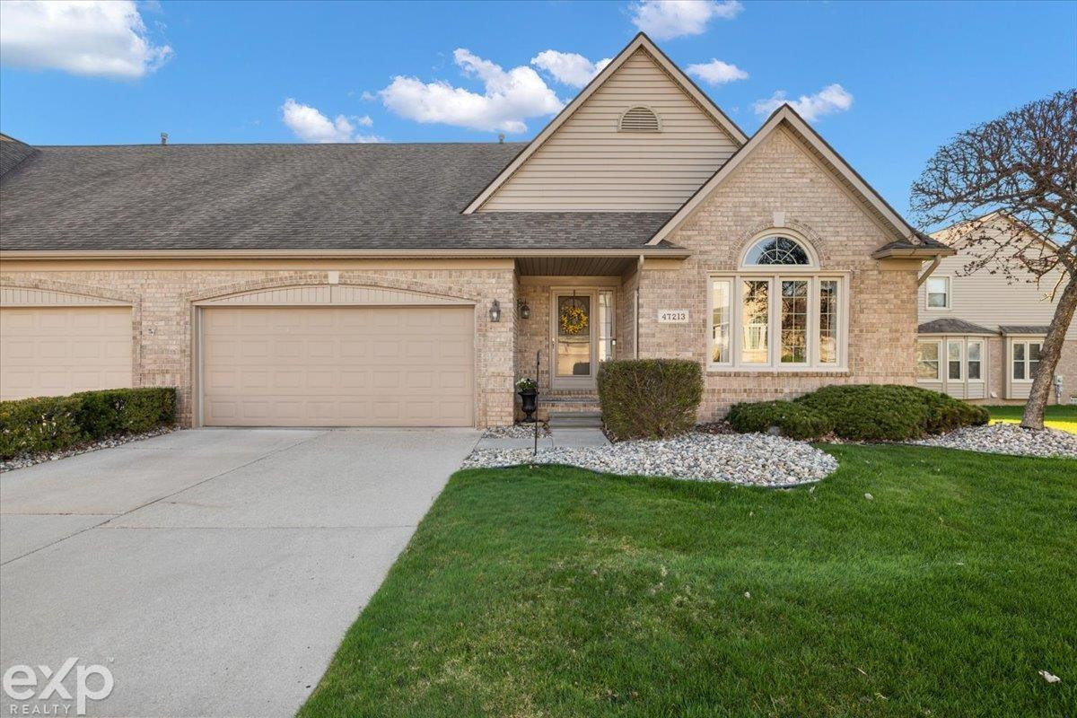 47213 Mission Valley W, 5, Macomb, MI 48042 — Photo 2