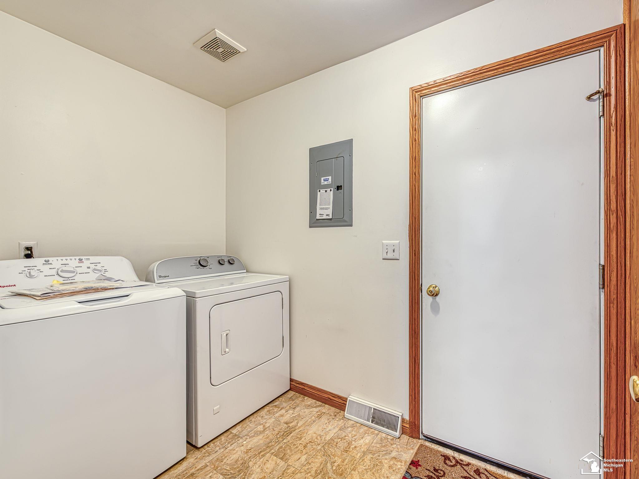 113 Woodshire Court, Monroe, MI 48162 — Photo 28