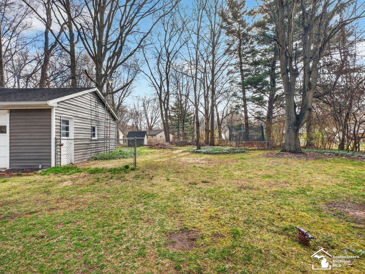 6790 Douglas Road, Lambertville, MI 48144 — Photo 37