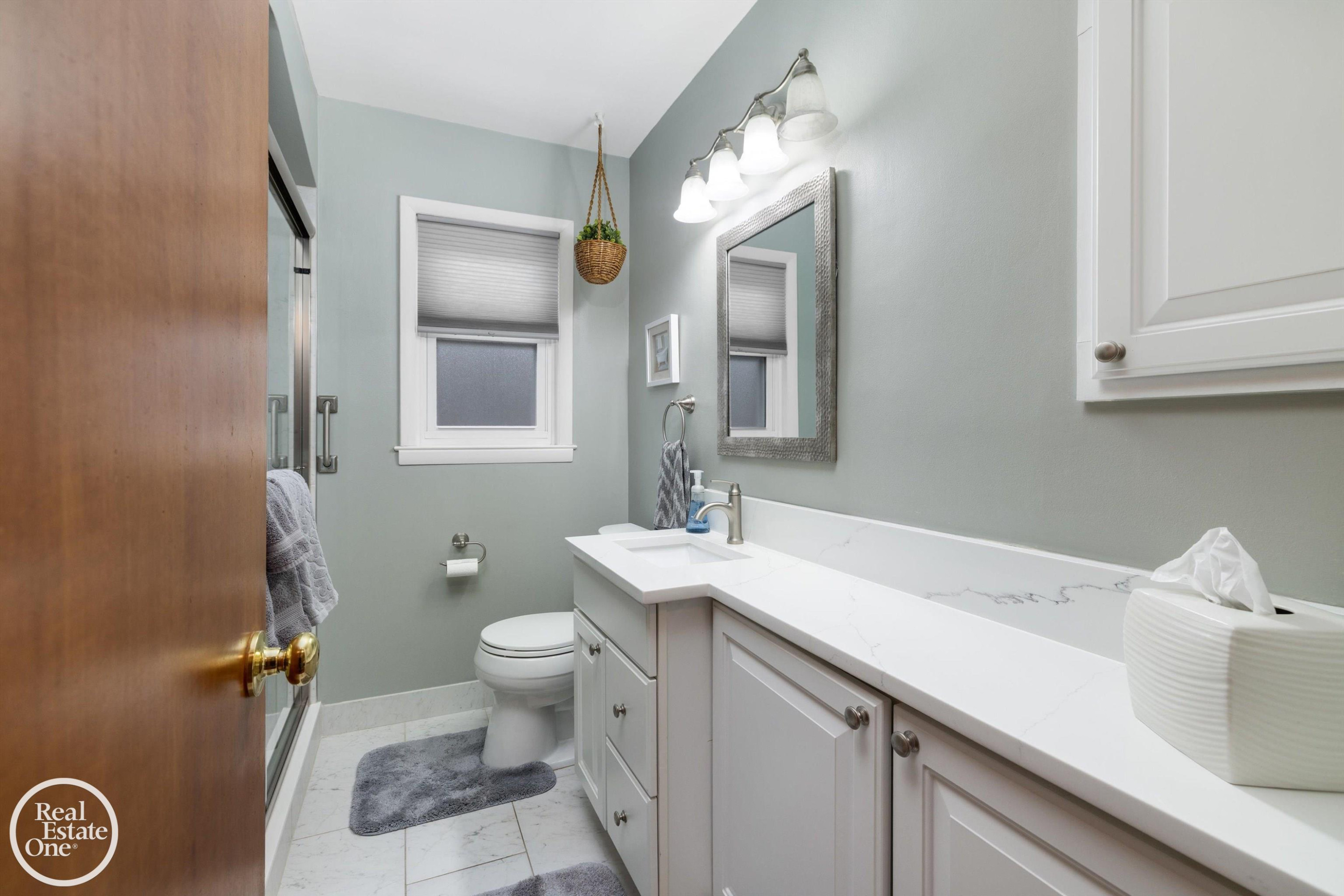 1713 Aline Drive, Grosse Pointe Woods, MI 48236 — Photo 15