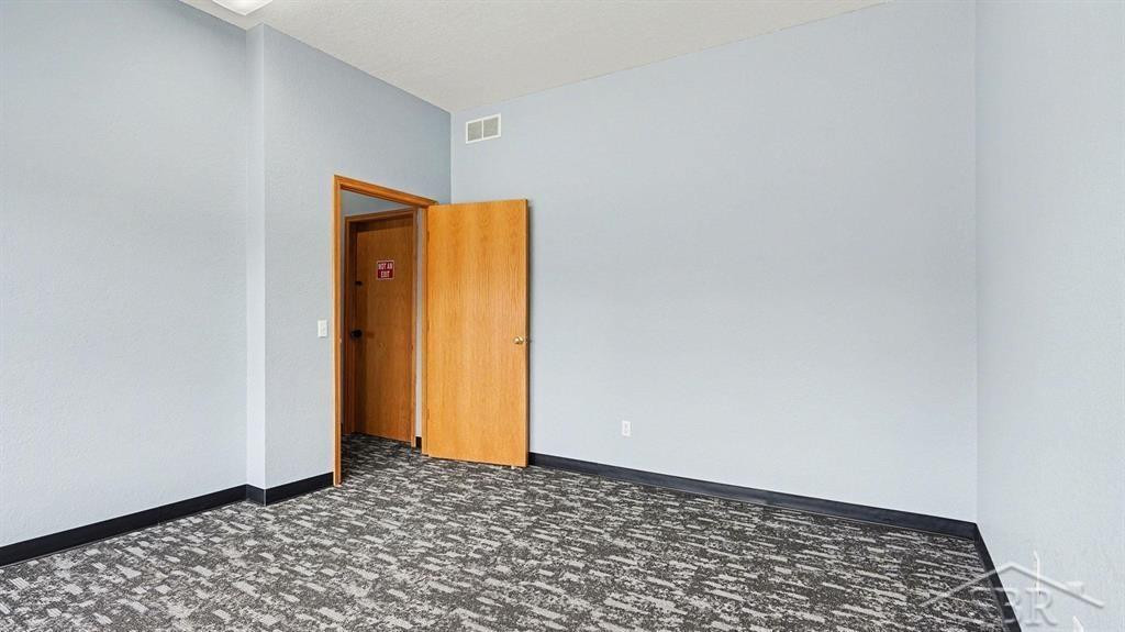 Unit B 5319 N Saginaw Road, Midland, MI 48642 — Photo 6