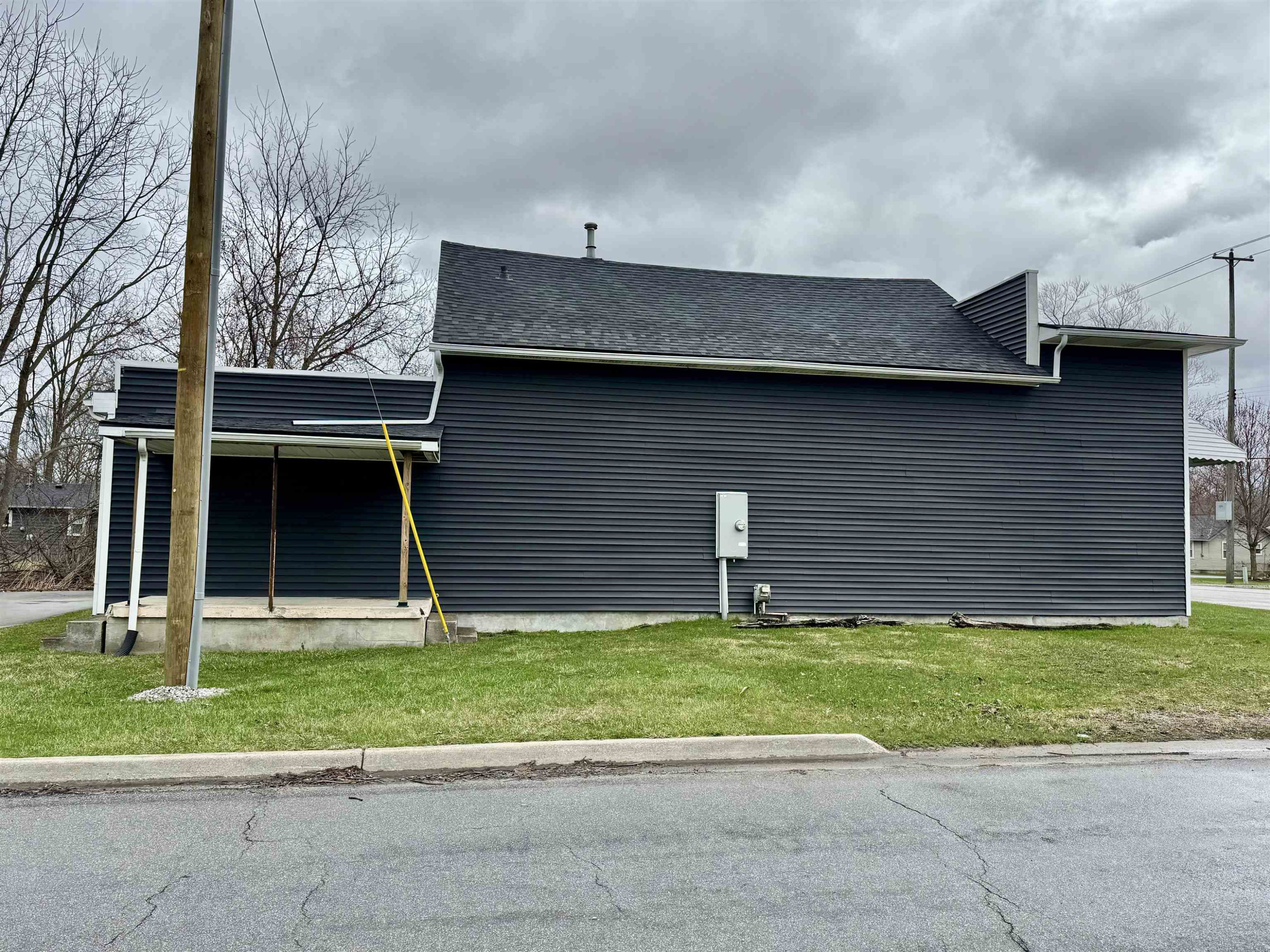 6069 Lapeer Road, Burton, MI 48509 — Photo 3