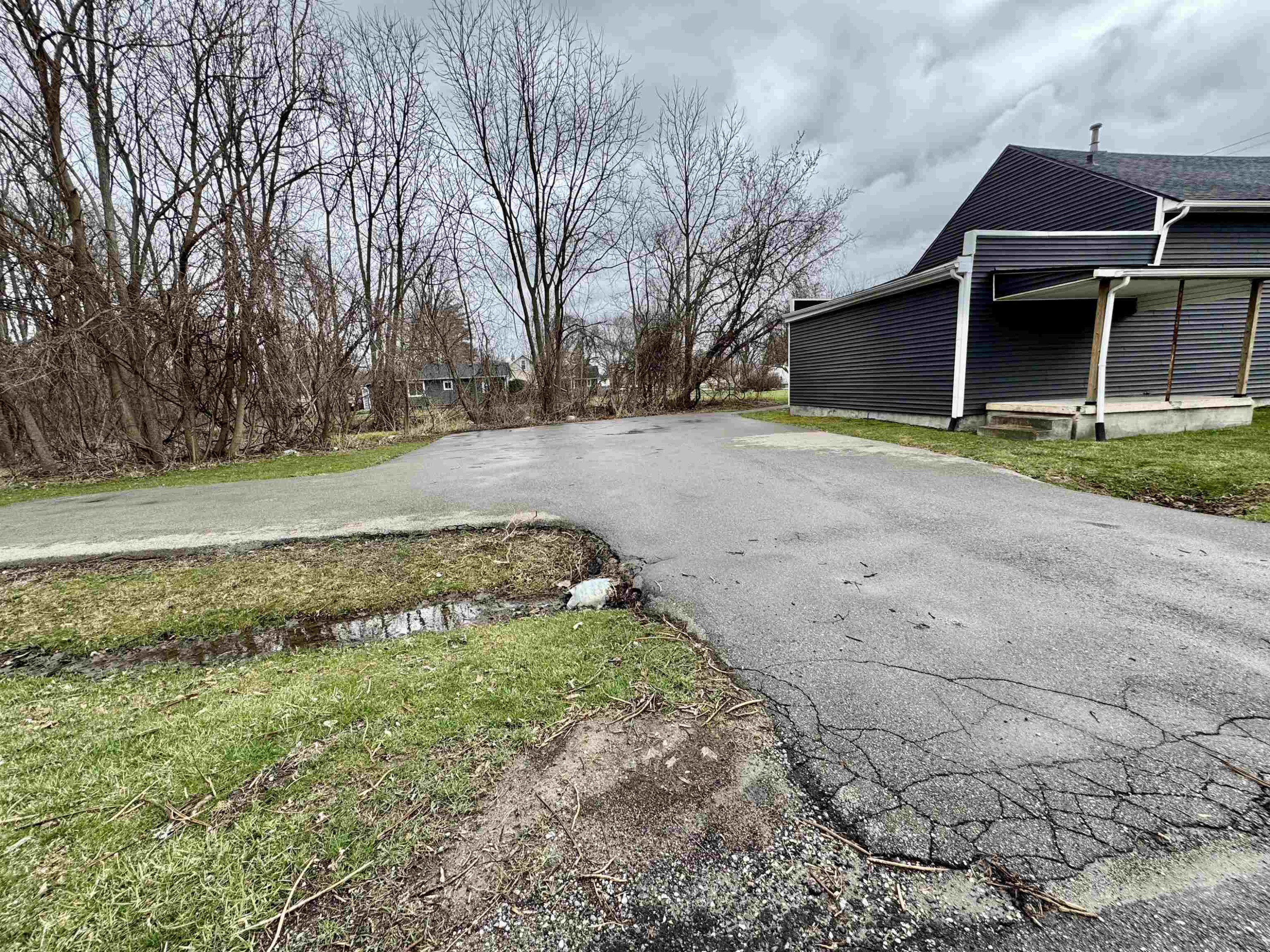 6069 Lapeer Road, Burton, MI 48509 — Photo 4