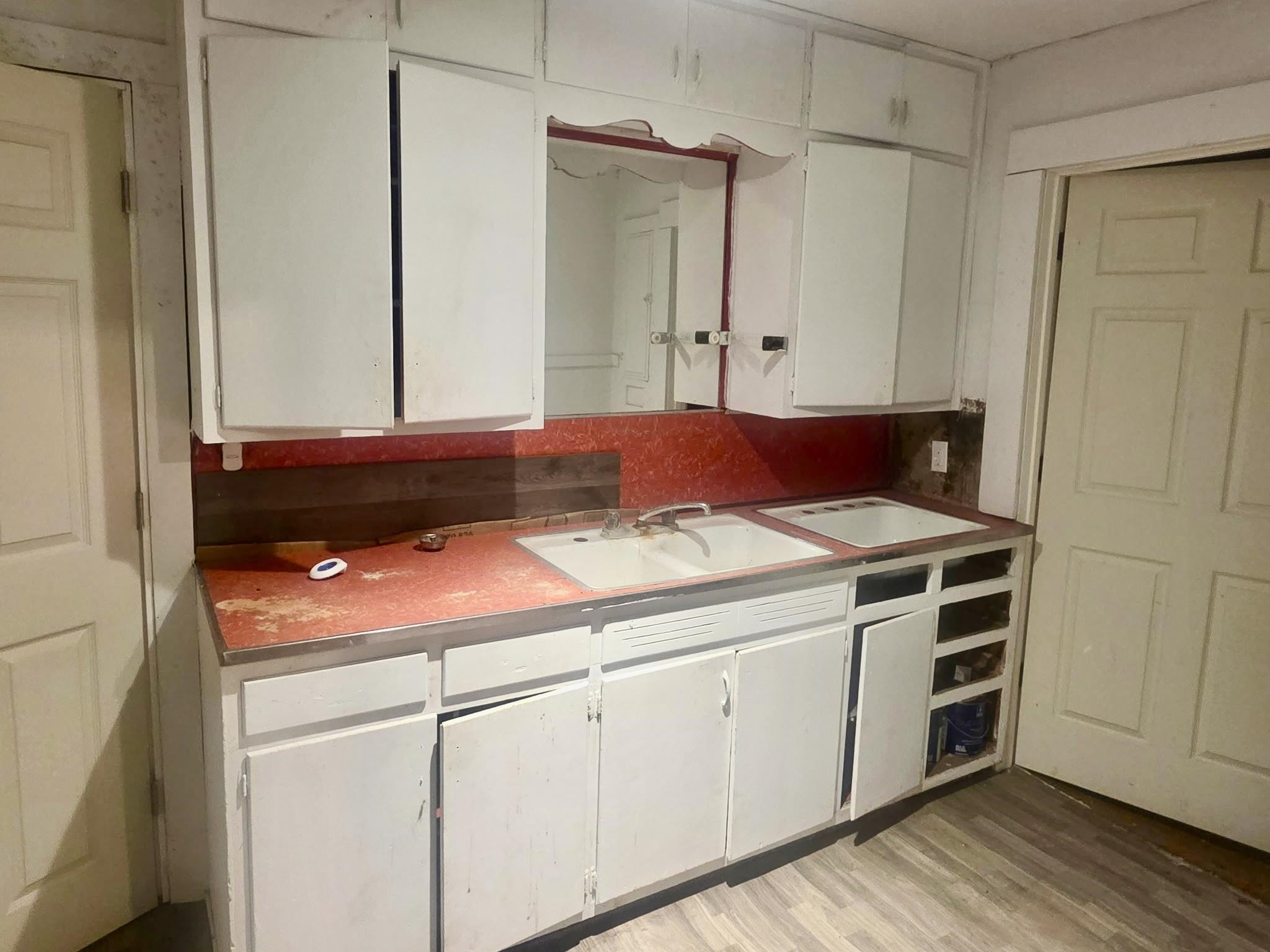 6069 Lapeer Road, Burton, MI 48509 — Photo 14