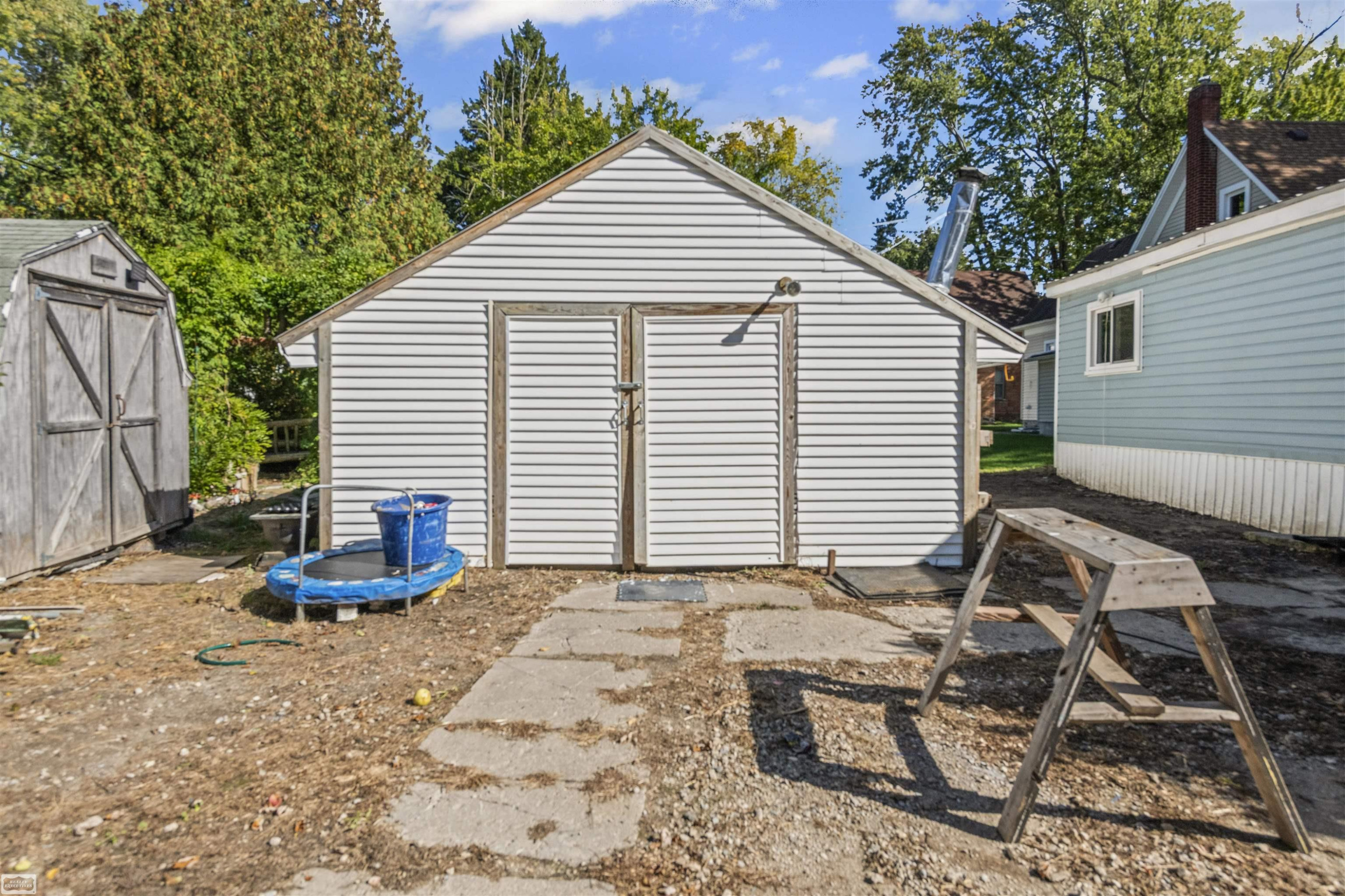 3905 Sheldon Road, MI 48419 — Photo 5