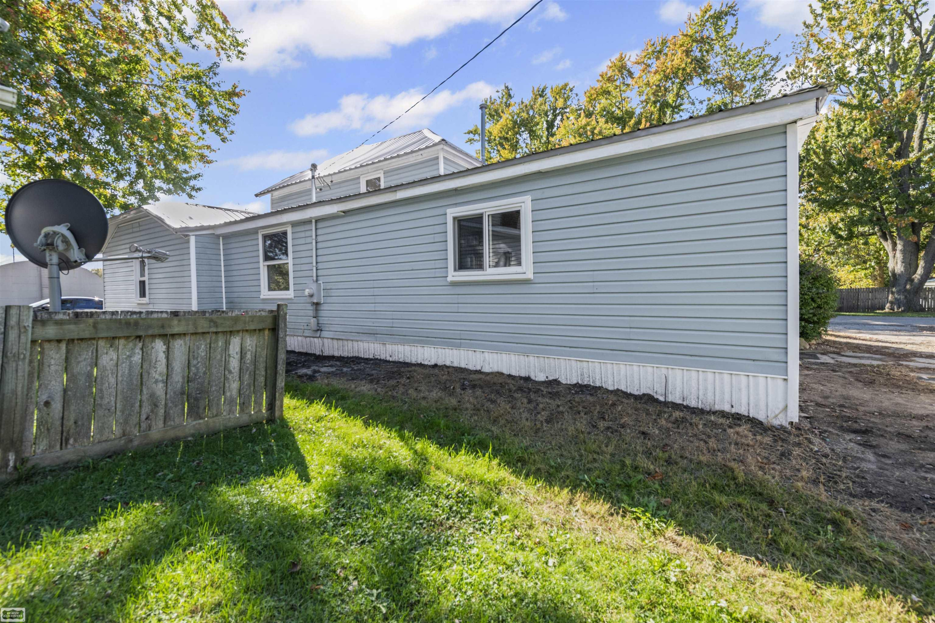 3905 Sheldon Road, MI 48419 — Photo 8
