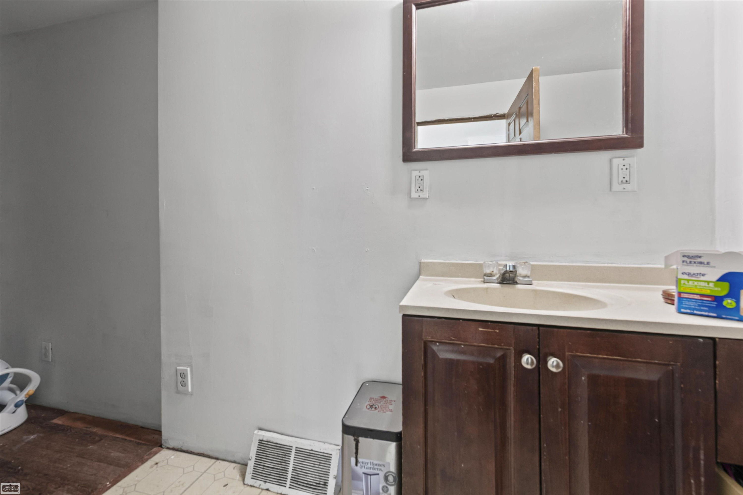3905 Sheldon Road, MI 48419 — Photo 20