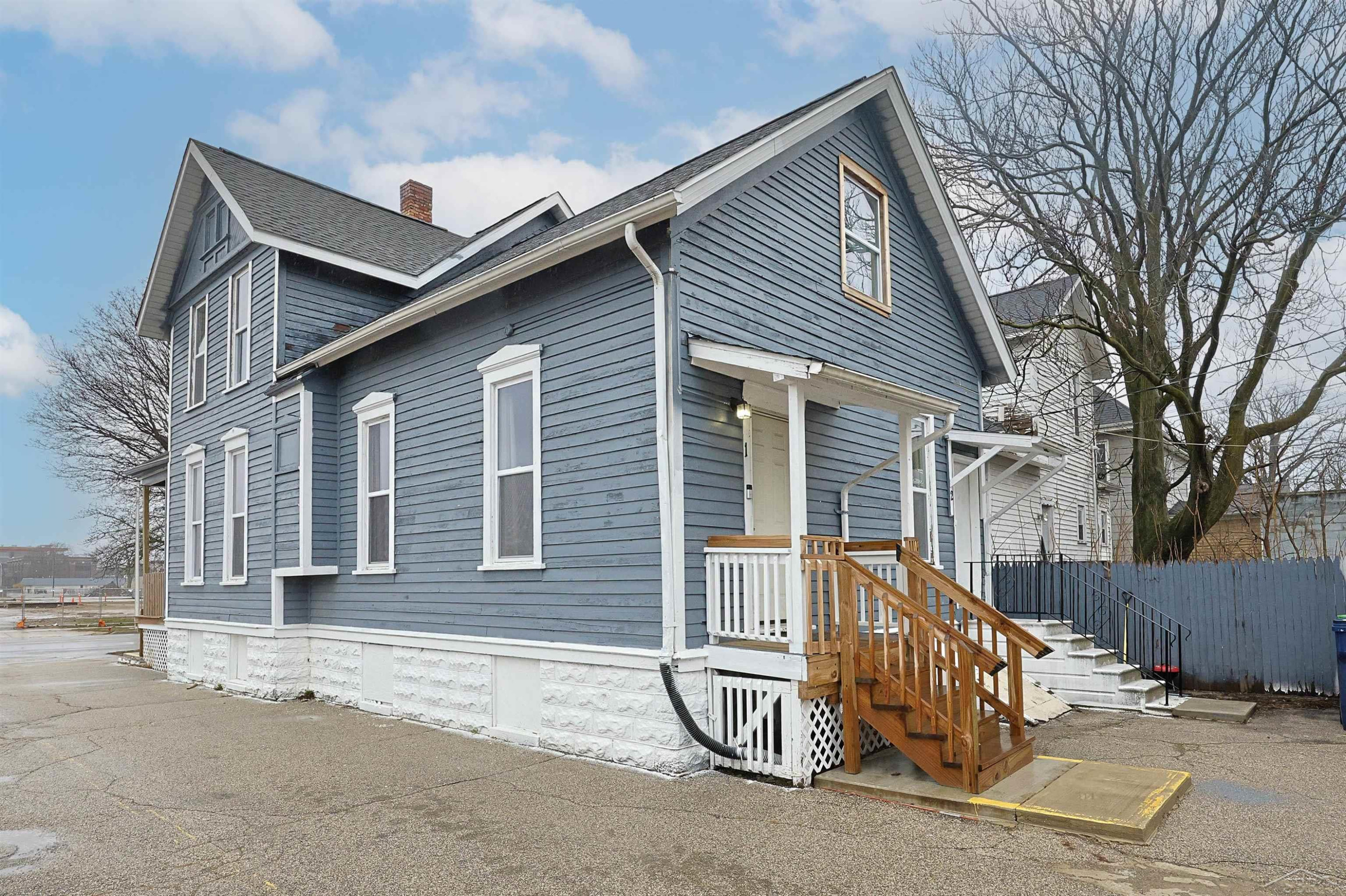 110 N Madison Avenue, Bay City, MI 48708 — Photo 3