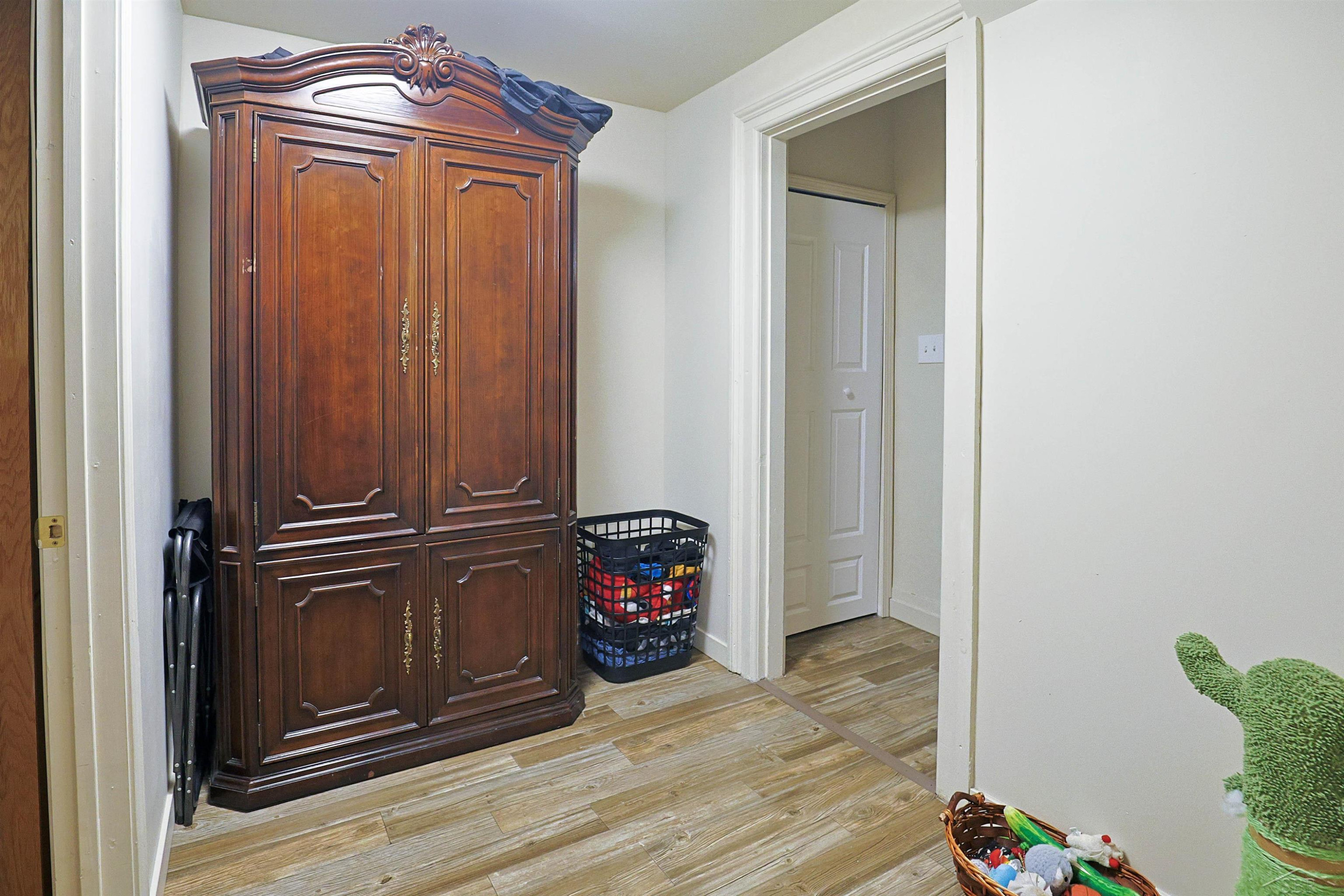 110 N Madison Avenue, Bay City, MI 48708 — Photo 12
