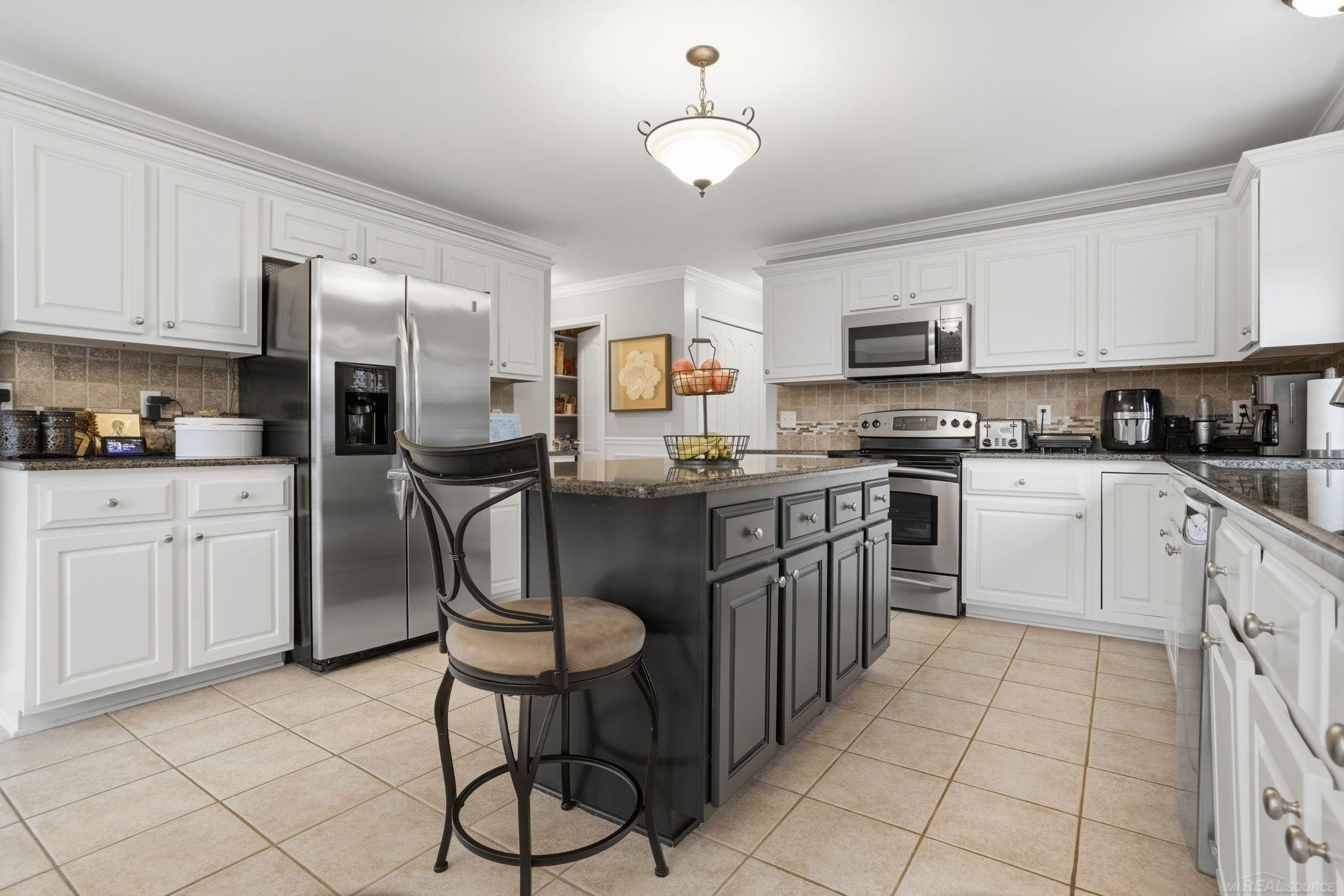 21351 Bunker Drive, Macomb, MI 48042 — Photo 15