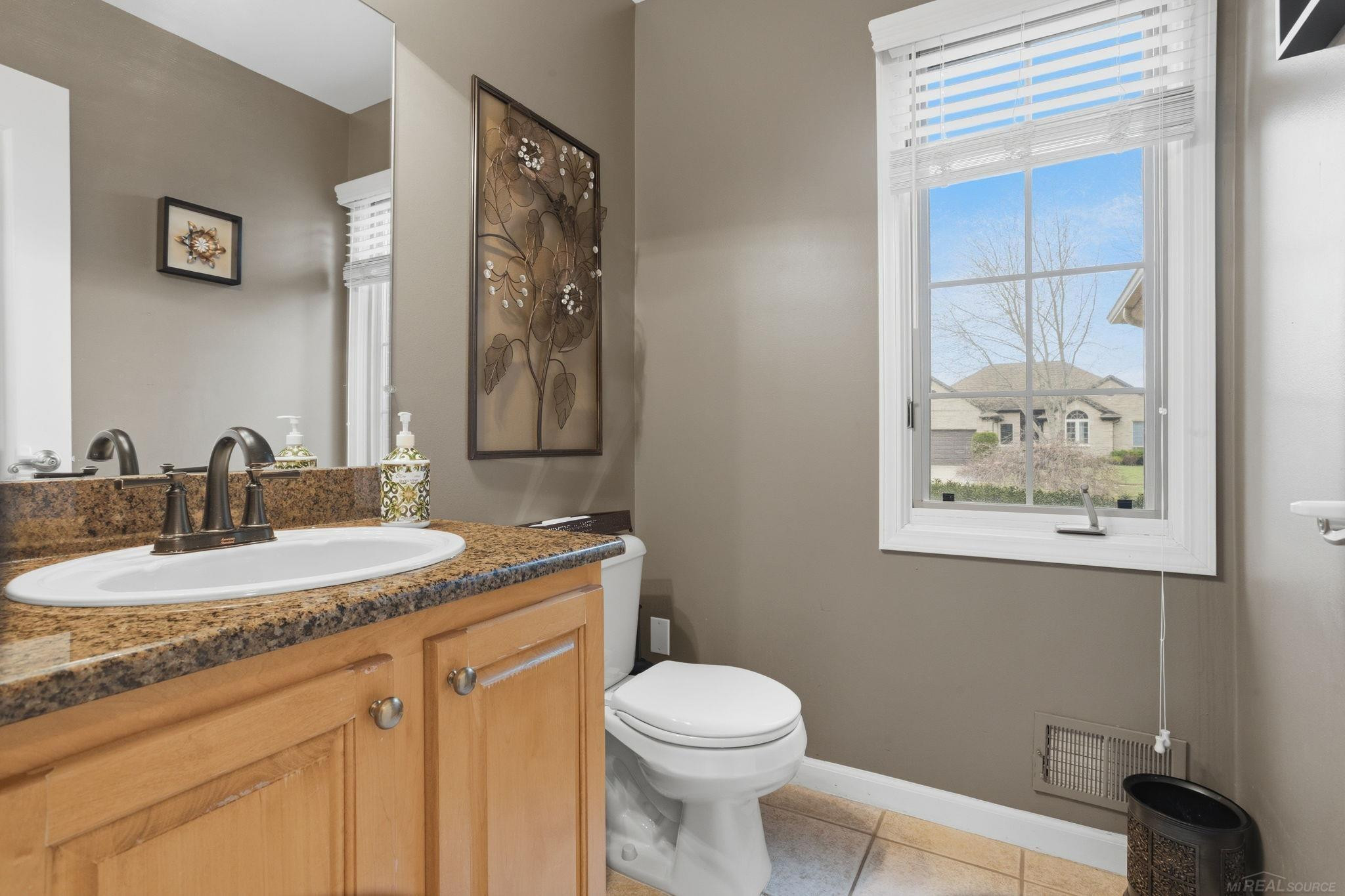 21351 Bunker Drive, Macomb, MI 48042 — Photo 17